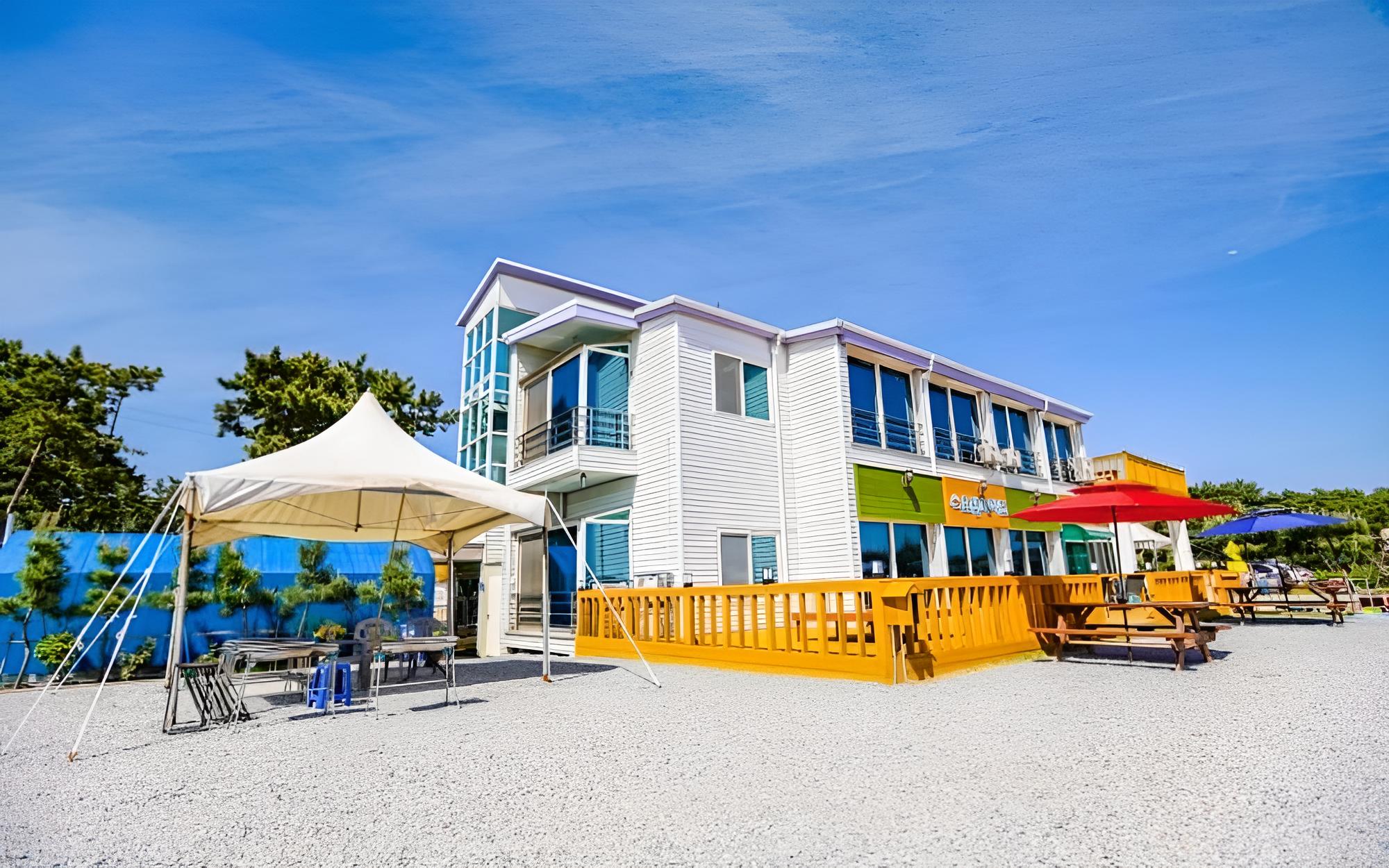 Taean Oceanside Pension view 2