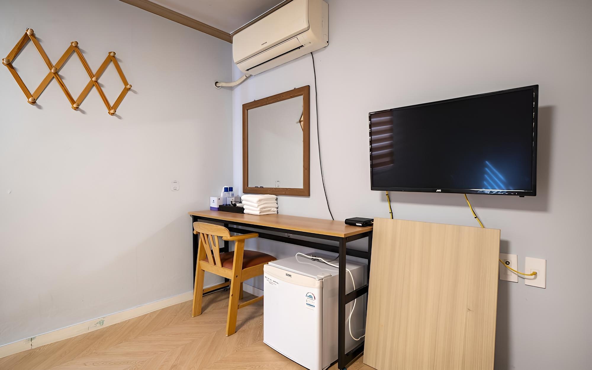Gangneung Gyeongpodae Eroom — photo 37