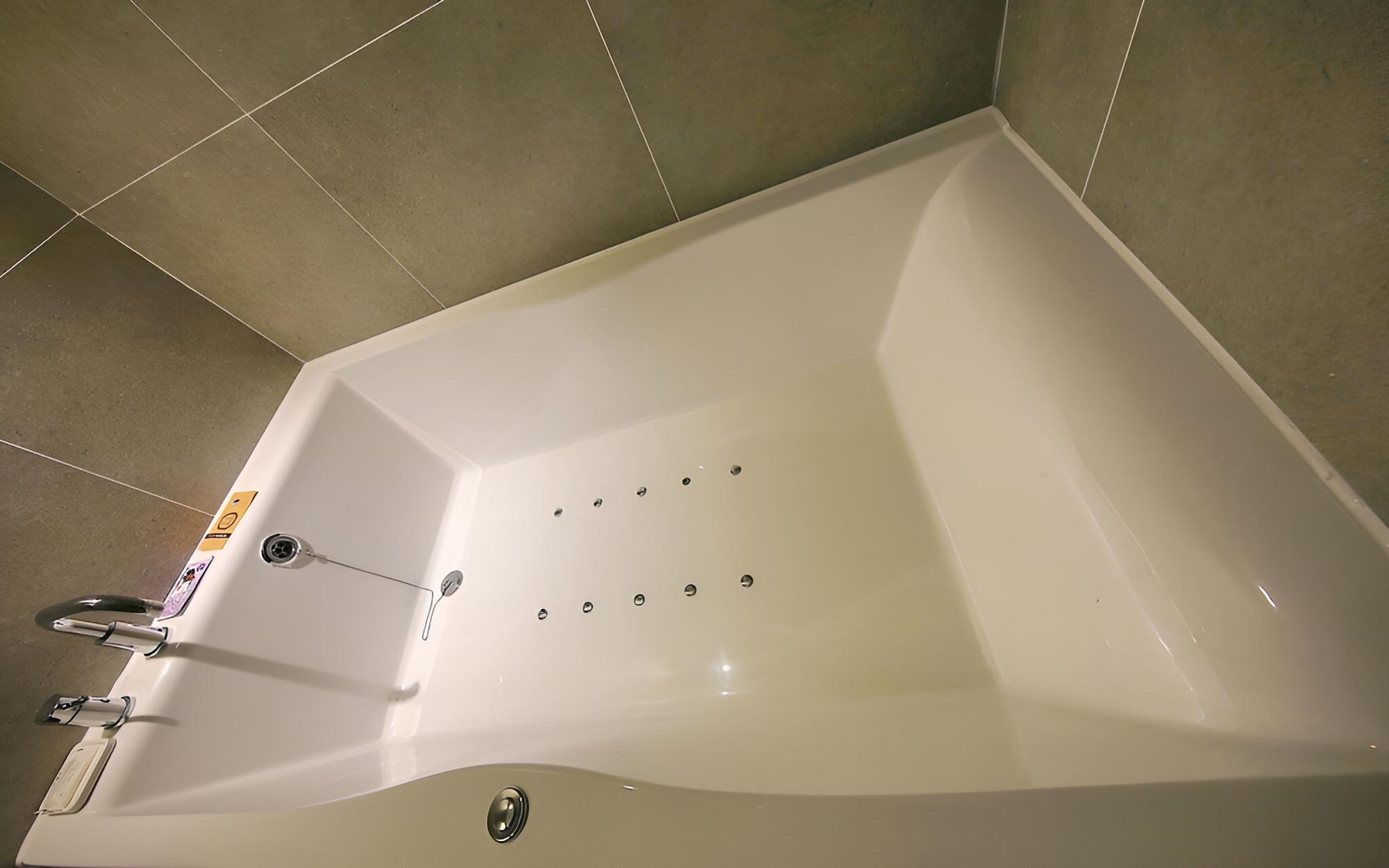 Ansan Queens Hotel