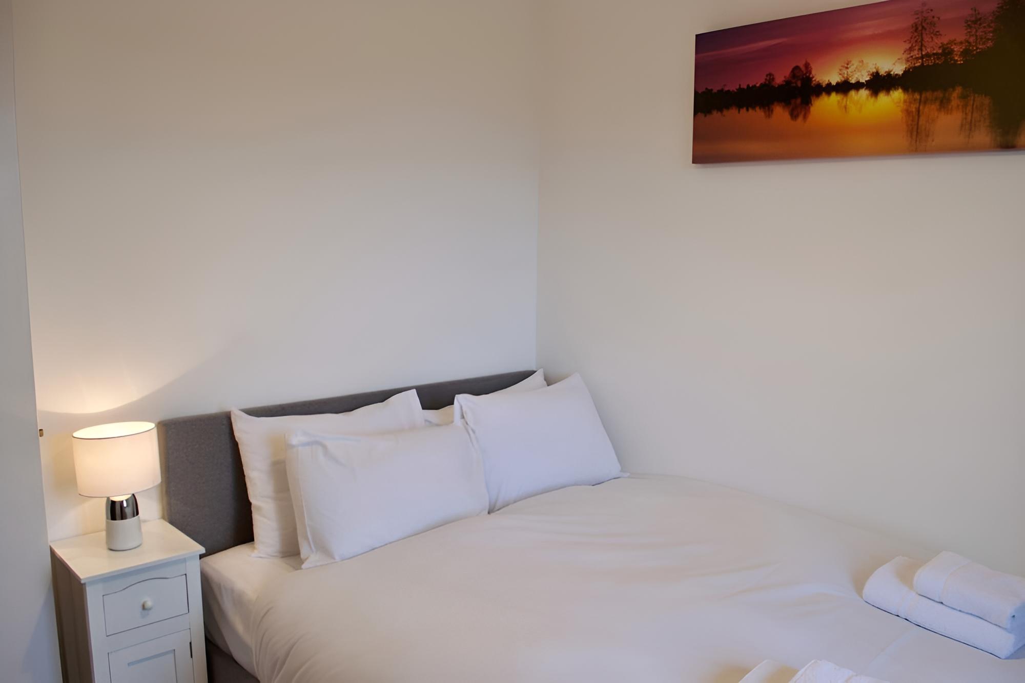 Comfortable & Bright 2 Bed Near Leith Walk