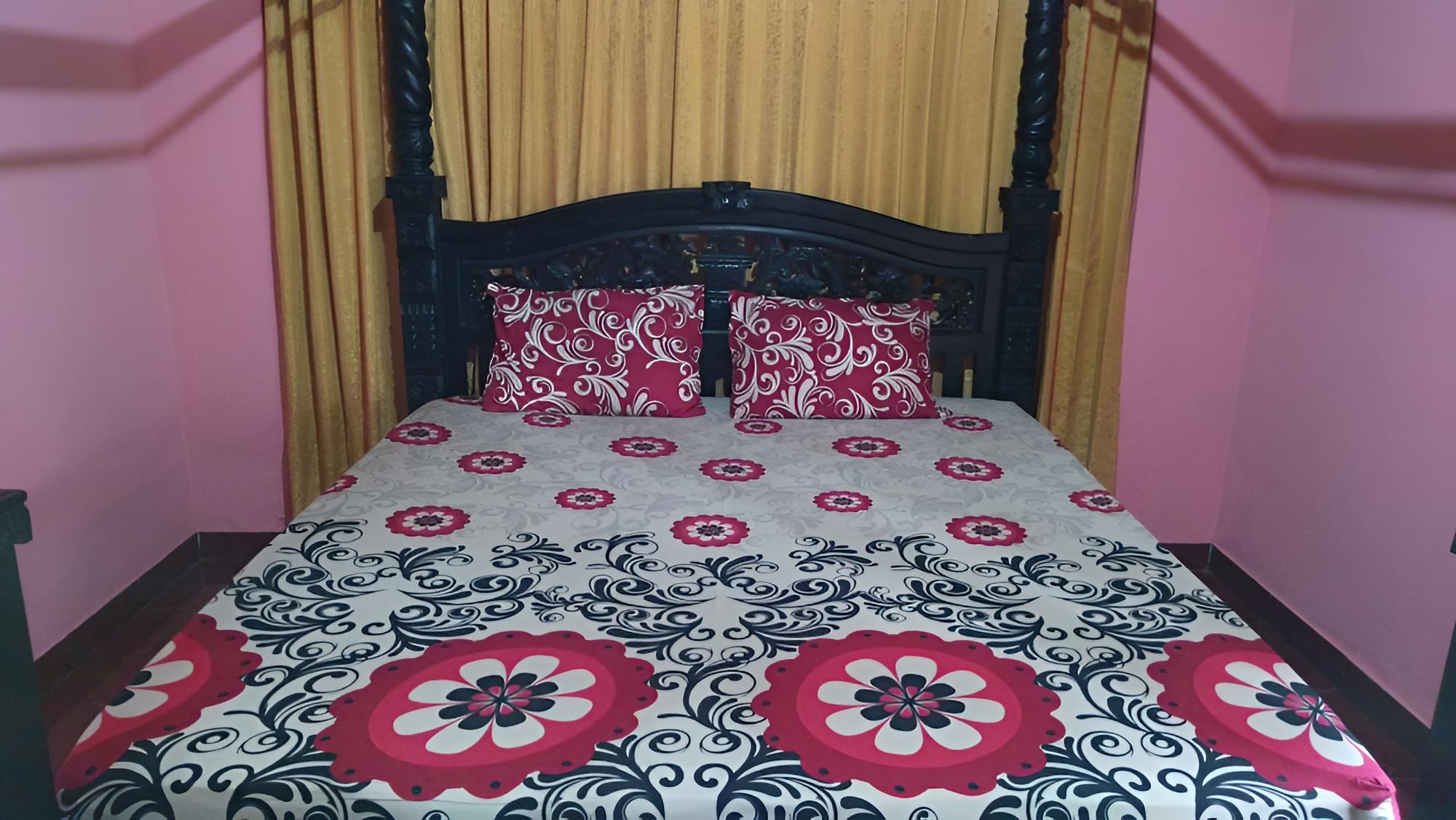 Rona Accomodation