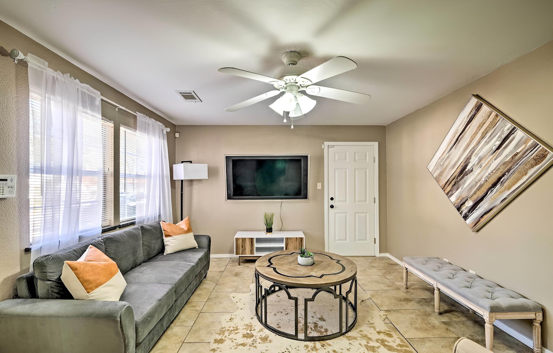 2 Mi to Historic Sites: Cozy Fort Smith Home!