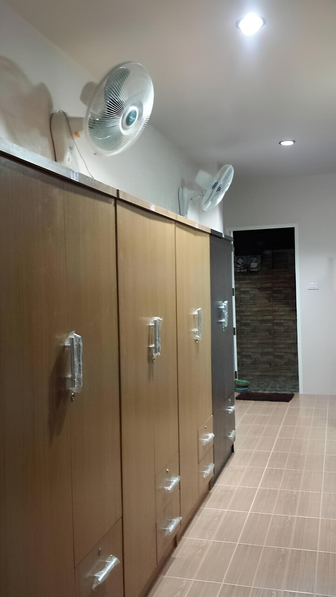 Sairee Center Guesthouse