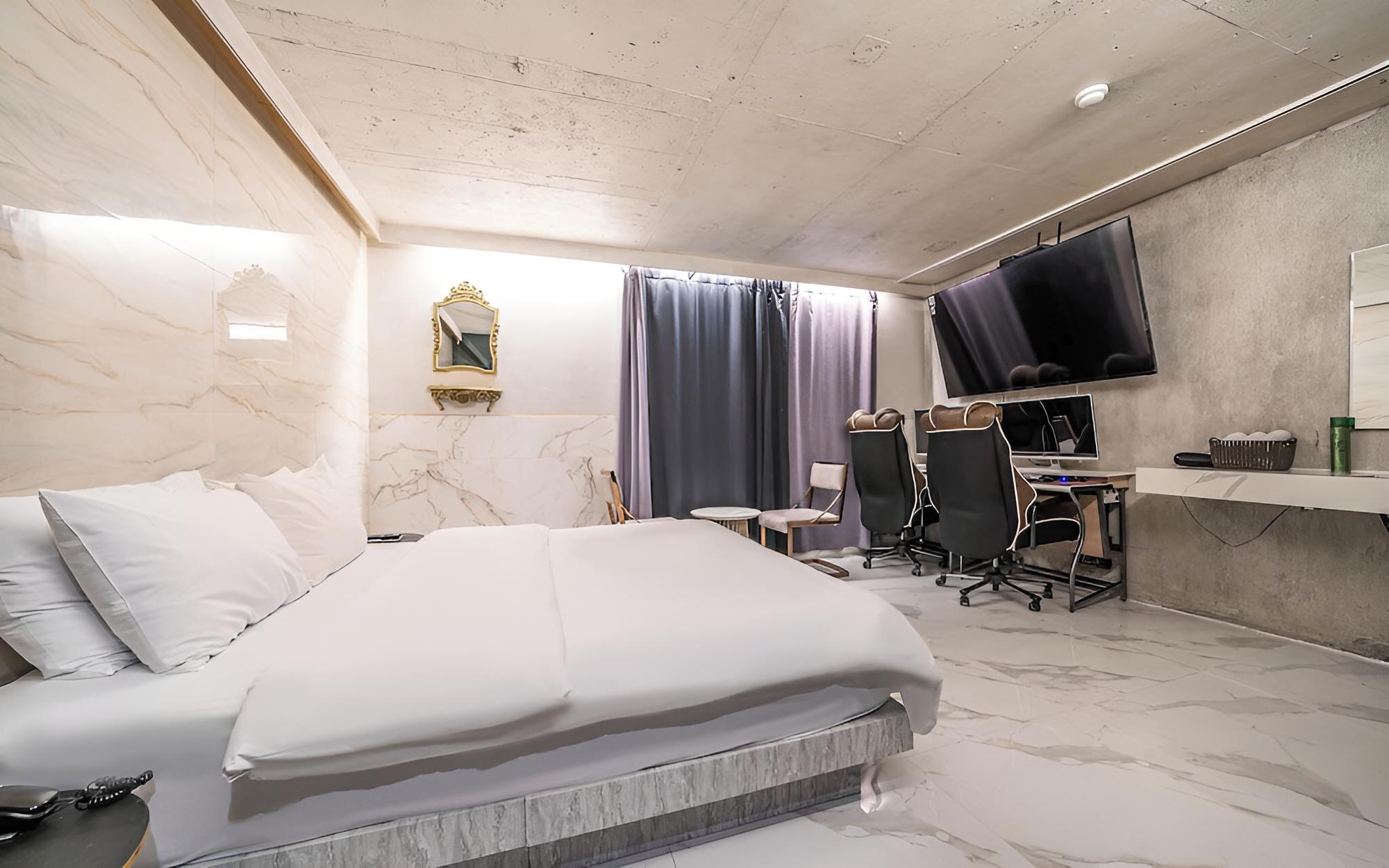 Incheon Seoknamdong Del Luna Hotel