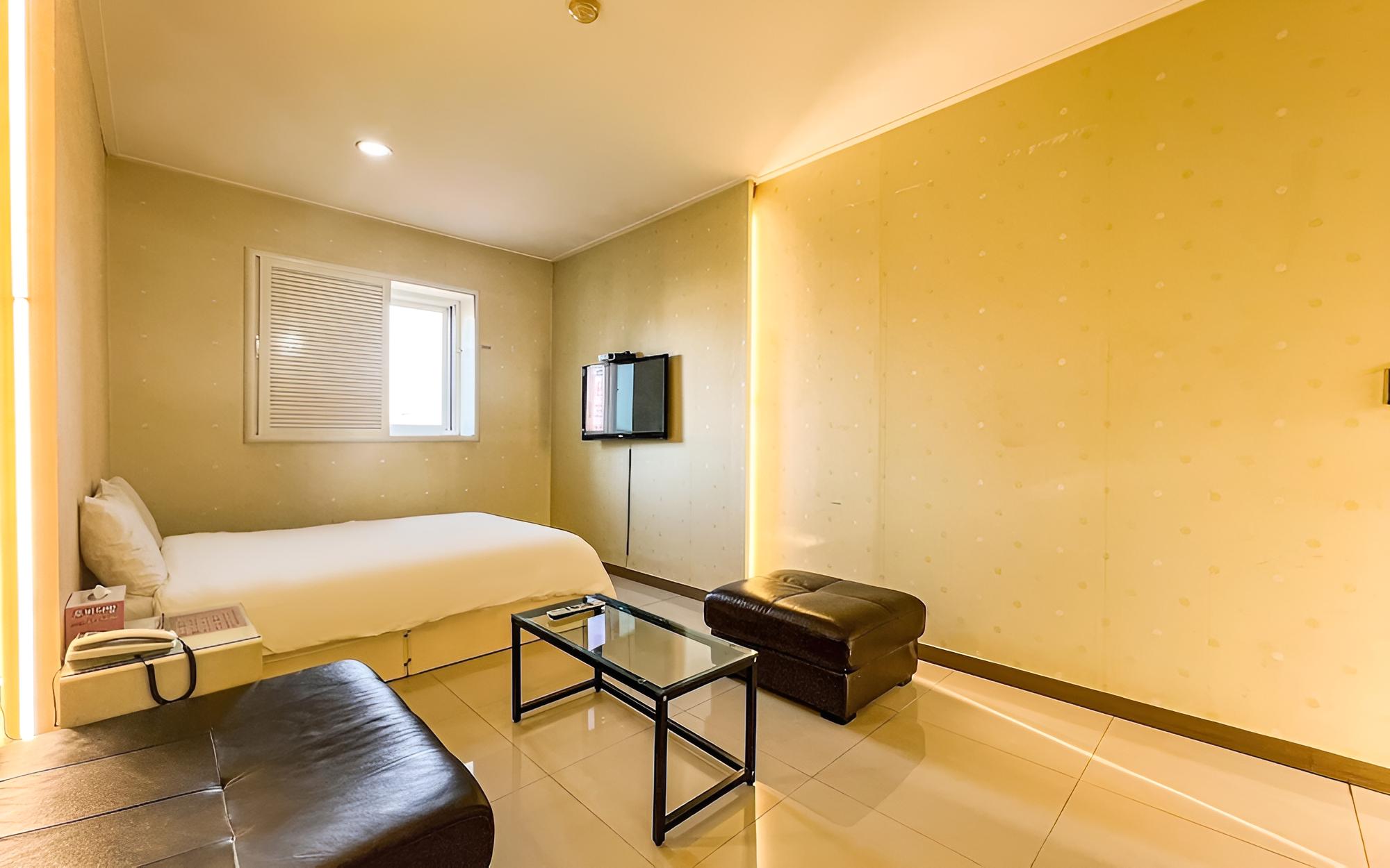 Gwangju Gonjiam Dream Palace Annex view 4