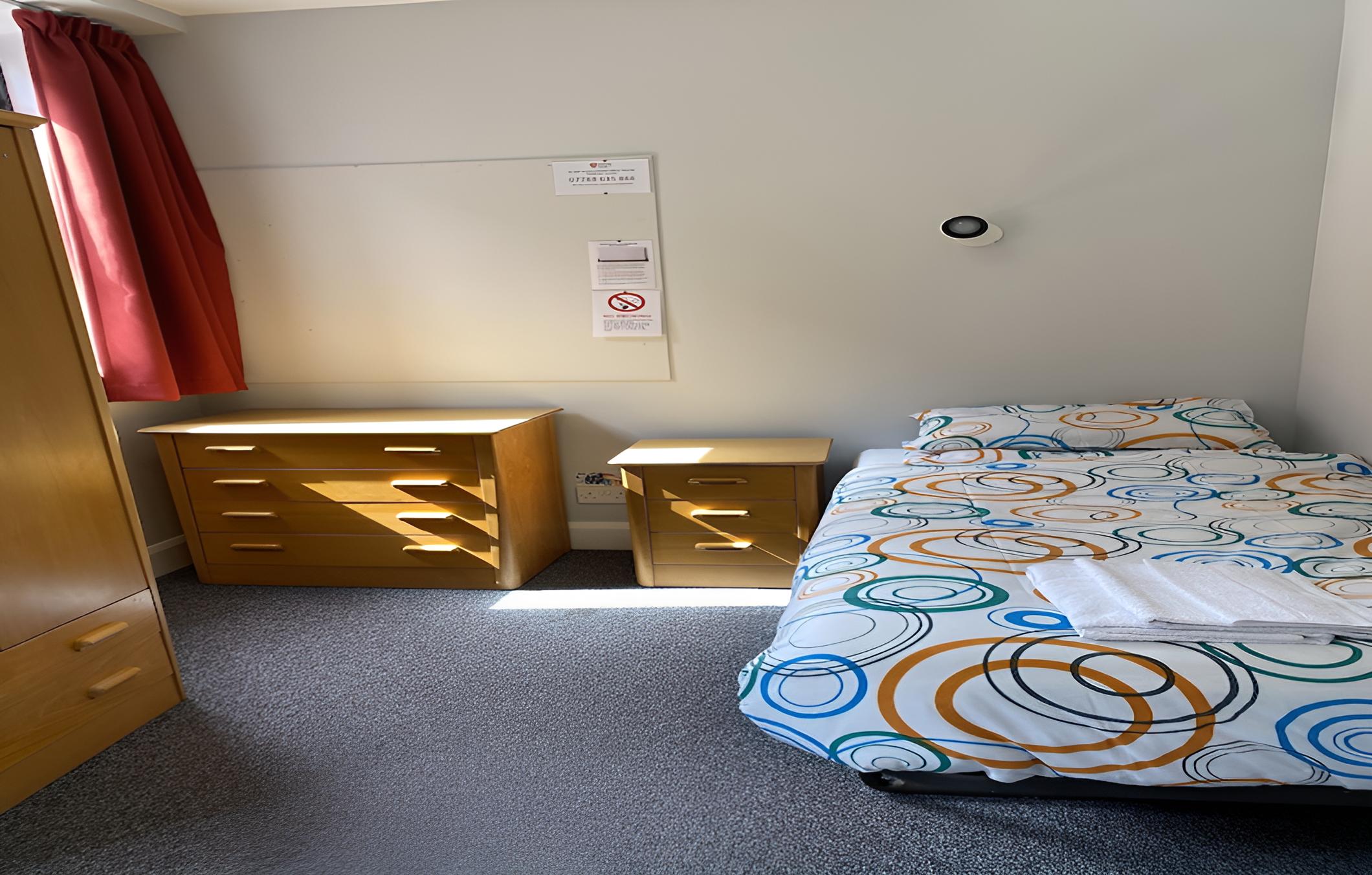 Rooms for Students Only CRICKLEWOOD LANE