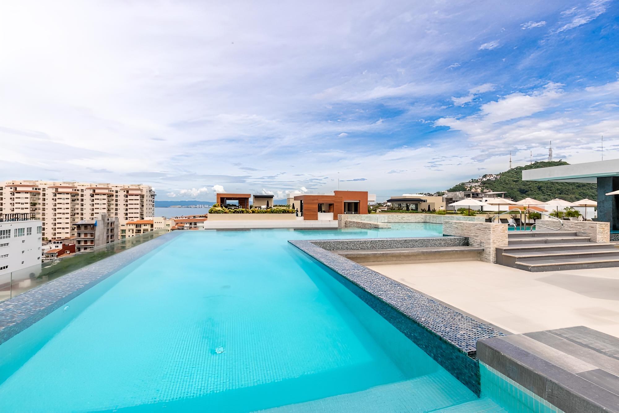Top Floor Loft Building Amazing Rooftop Pool