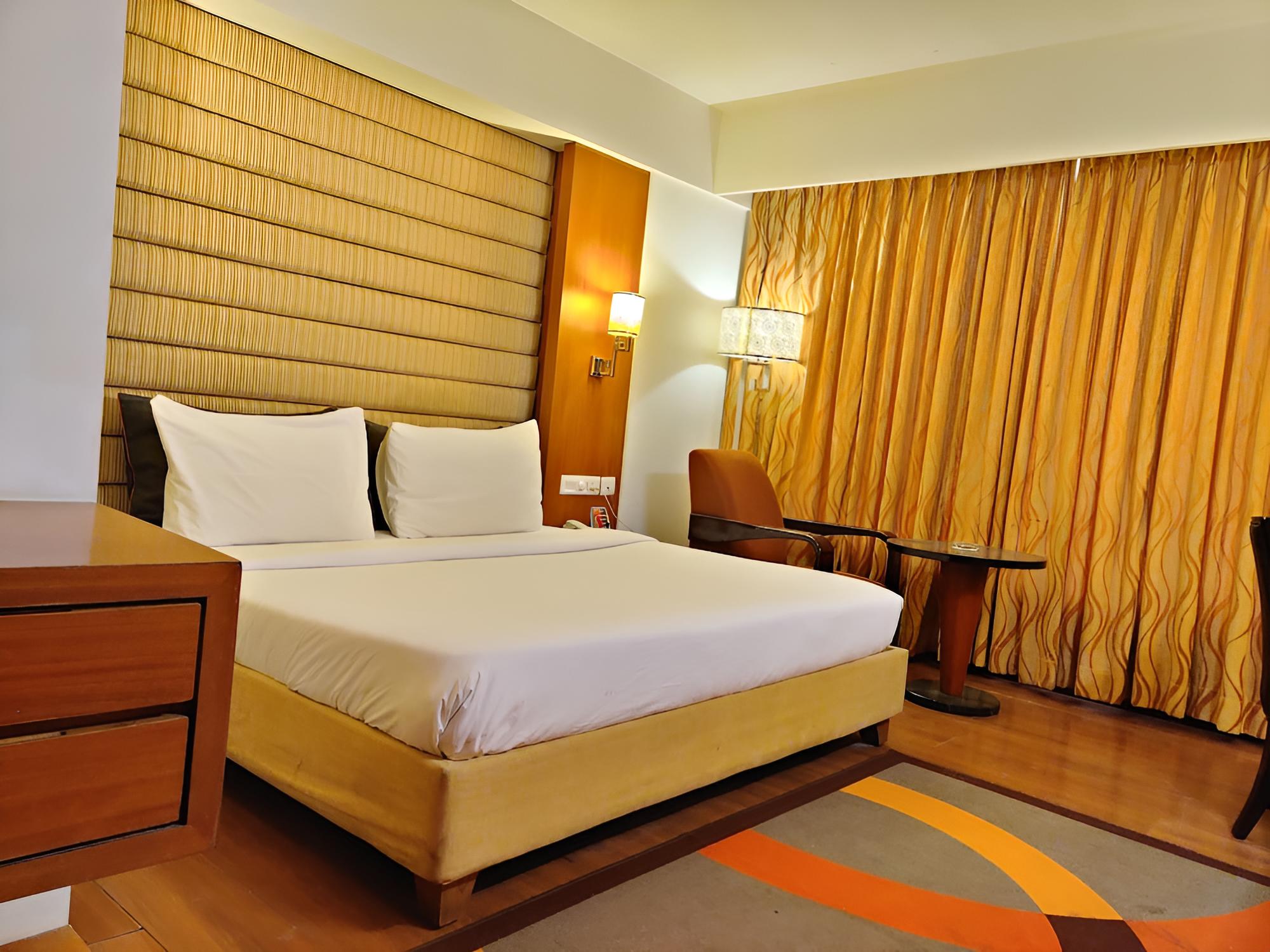 Avalon Hotel & Banquets
