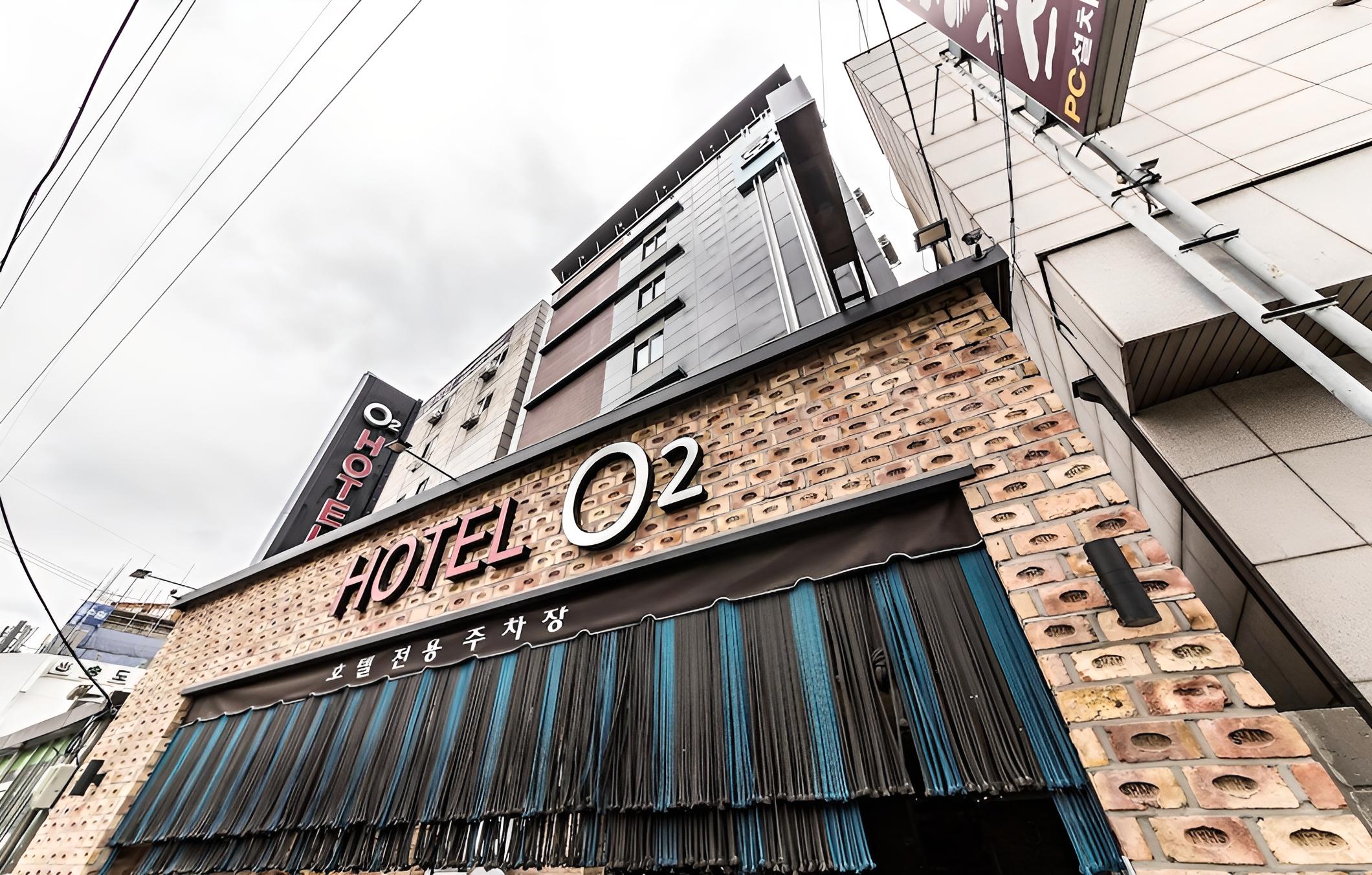 Bucheon Hotel O2
