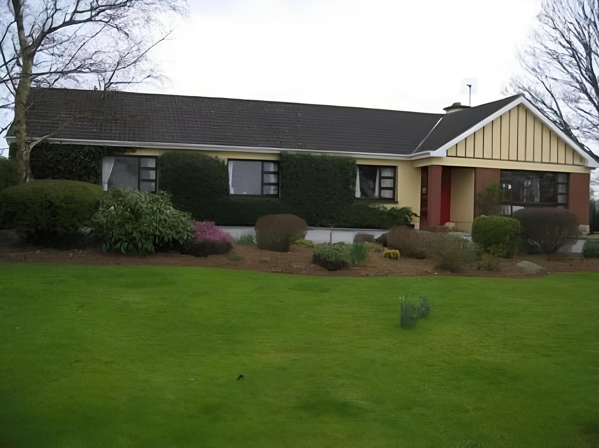 Hillcrest Country Home