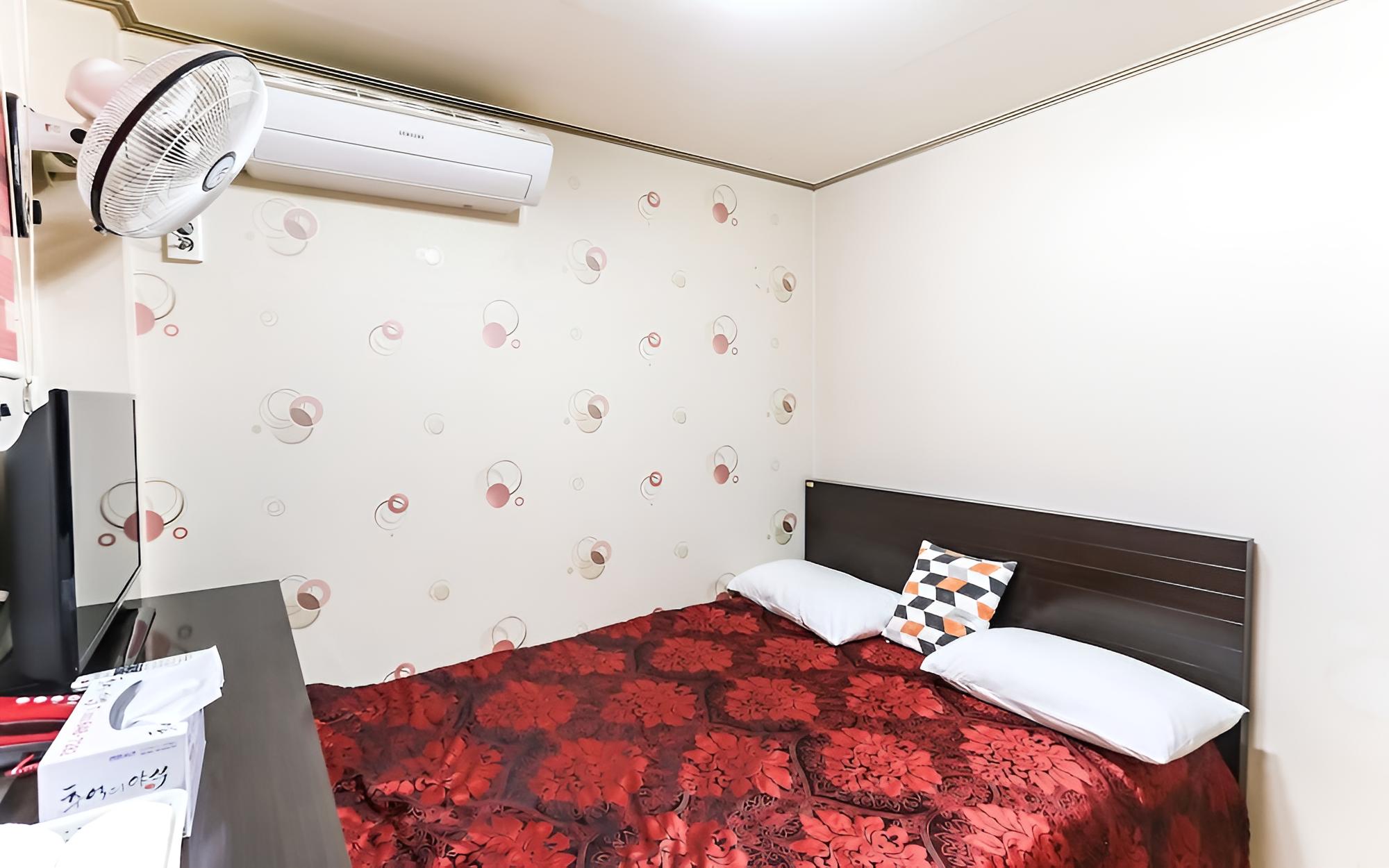 Gangneung Solbit Motel