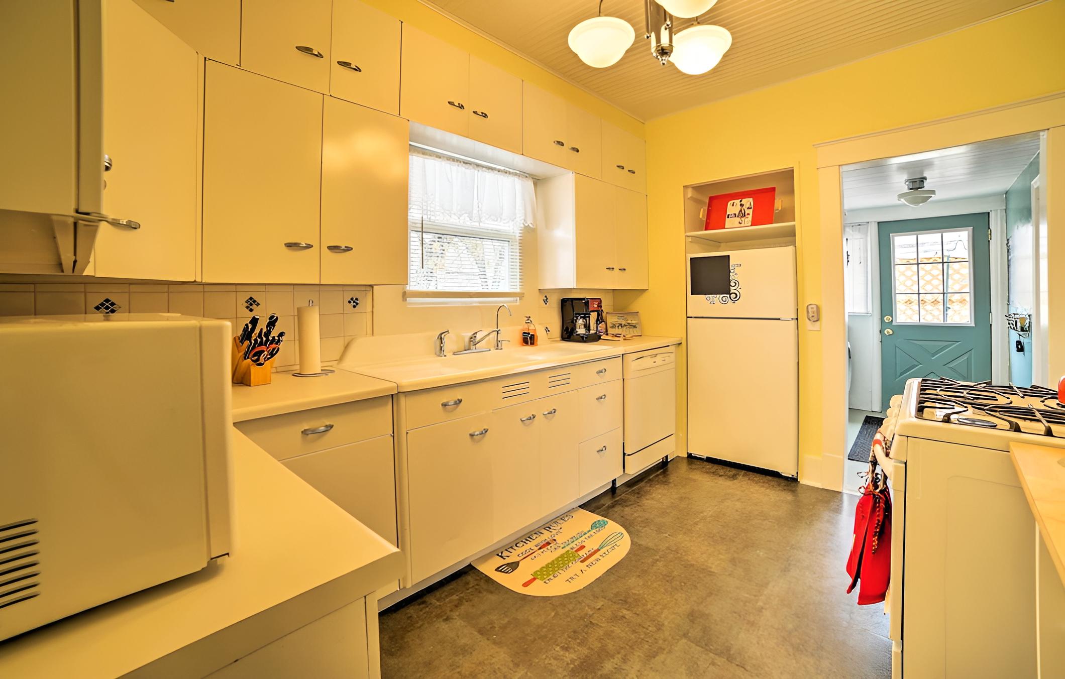 1942 'train House' Walk to Cmu, River + Downtown!