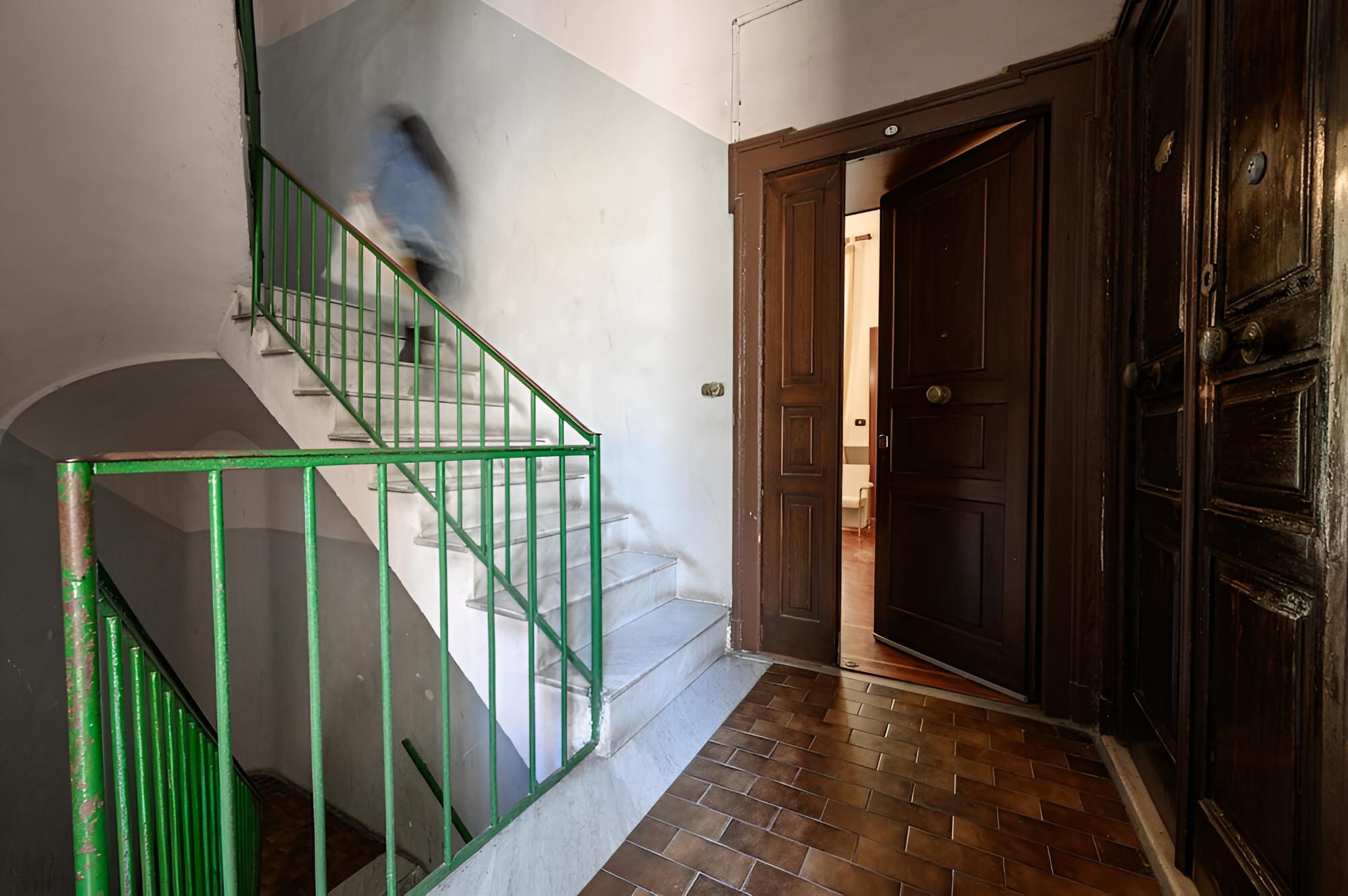 Via M Guadagno n 32 in Napoli photo 5