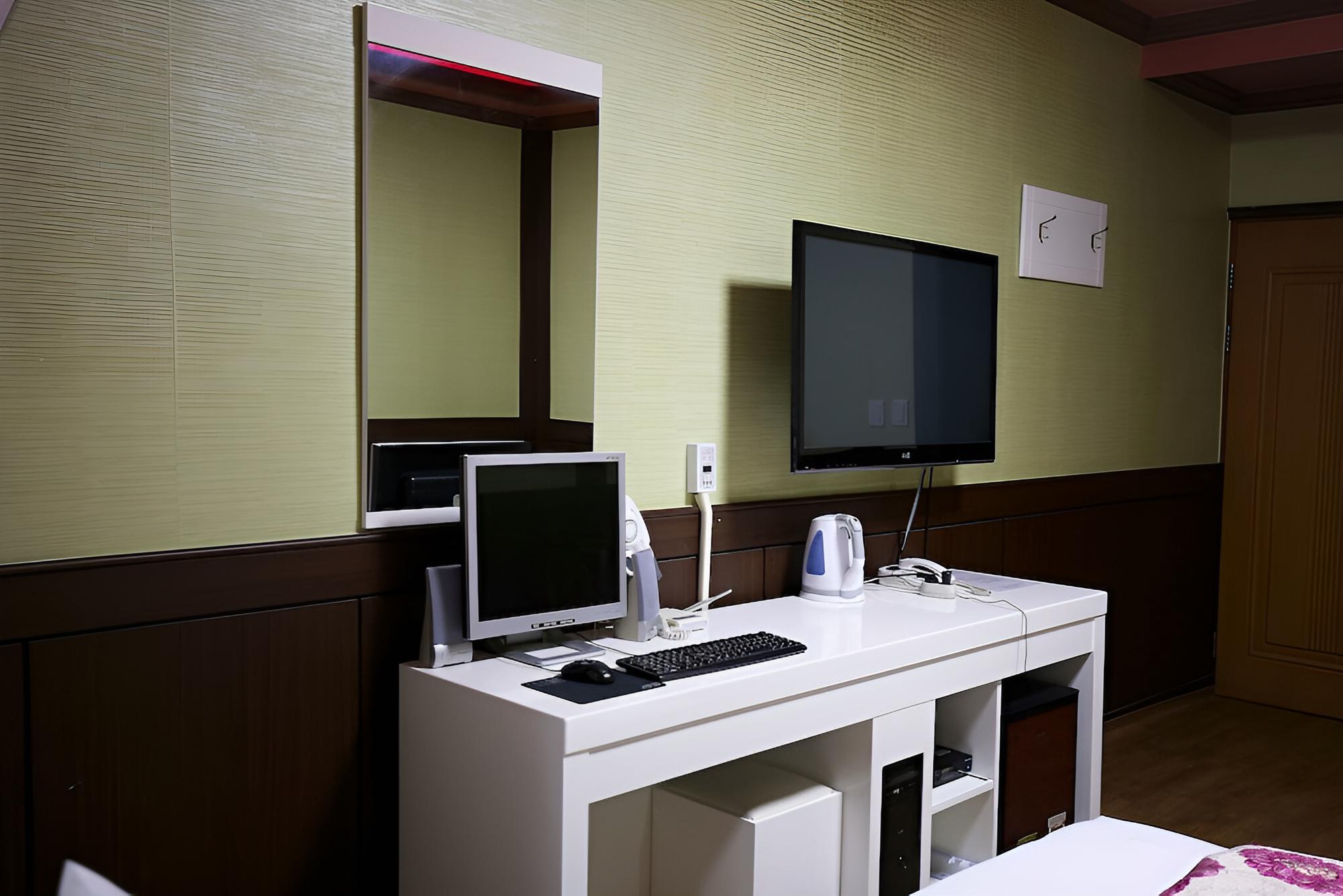 Jeungpyeong Hotel Italy
