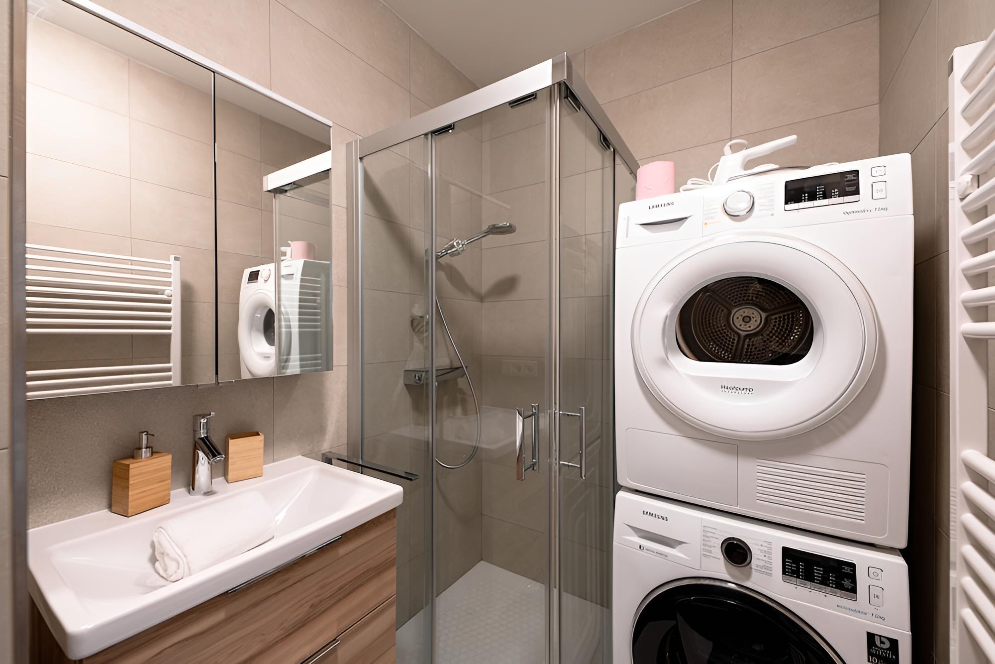 Renovated Chic Studio 5 Min to City Ctr