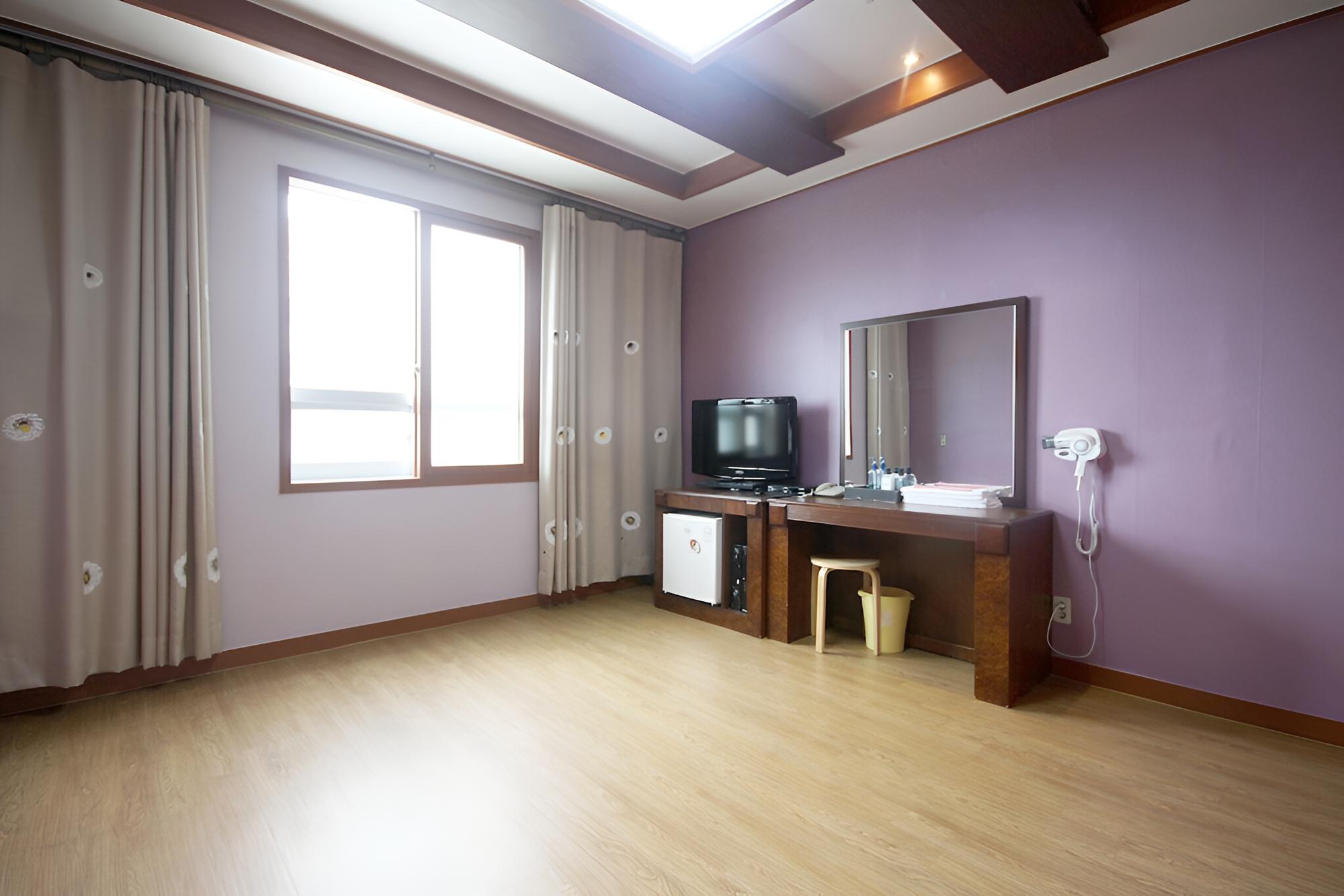 Mungyeong Arirang Hotel