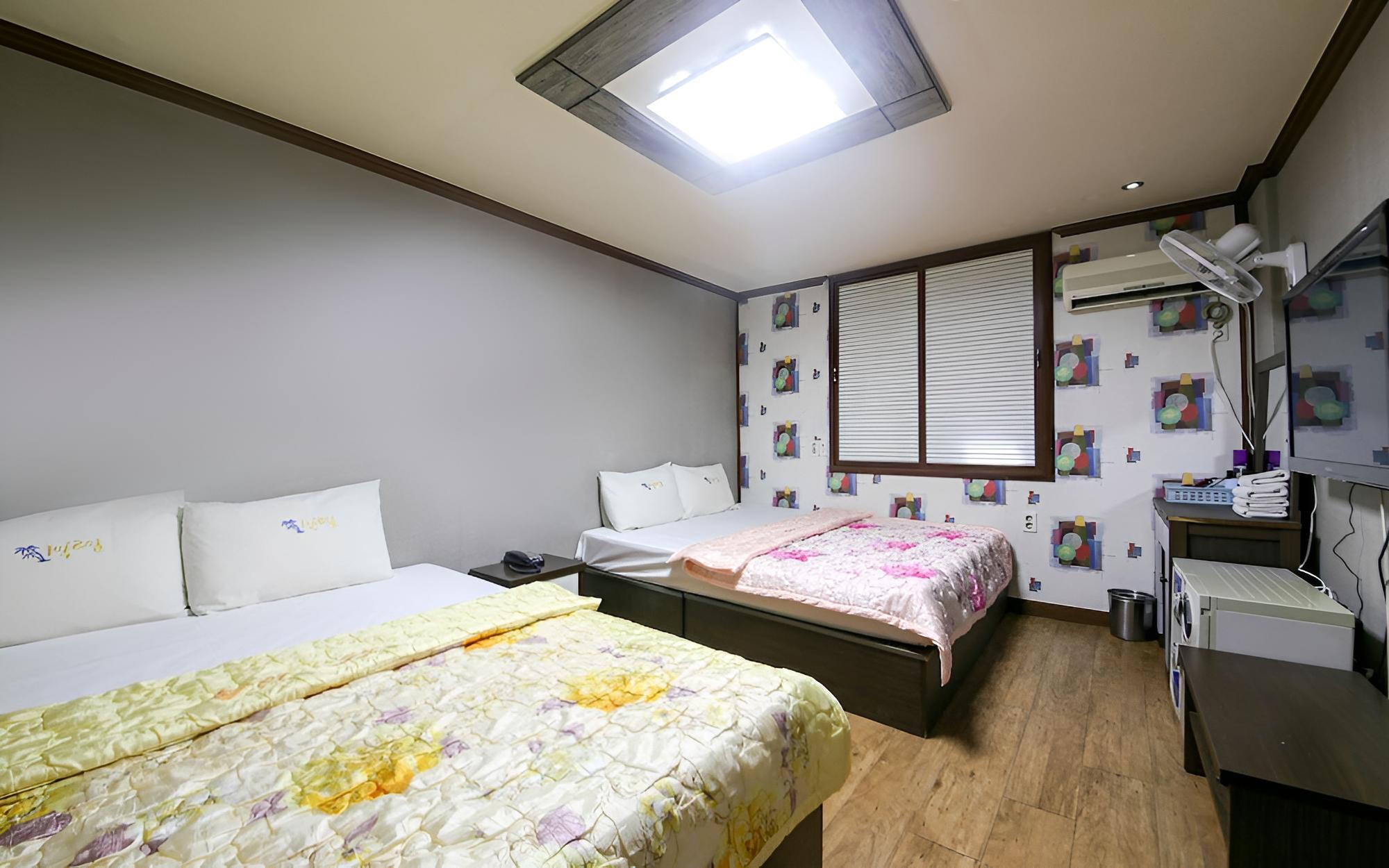 Jeonju Ua-dong 2 Days and 1 Night view 4