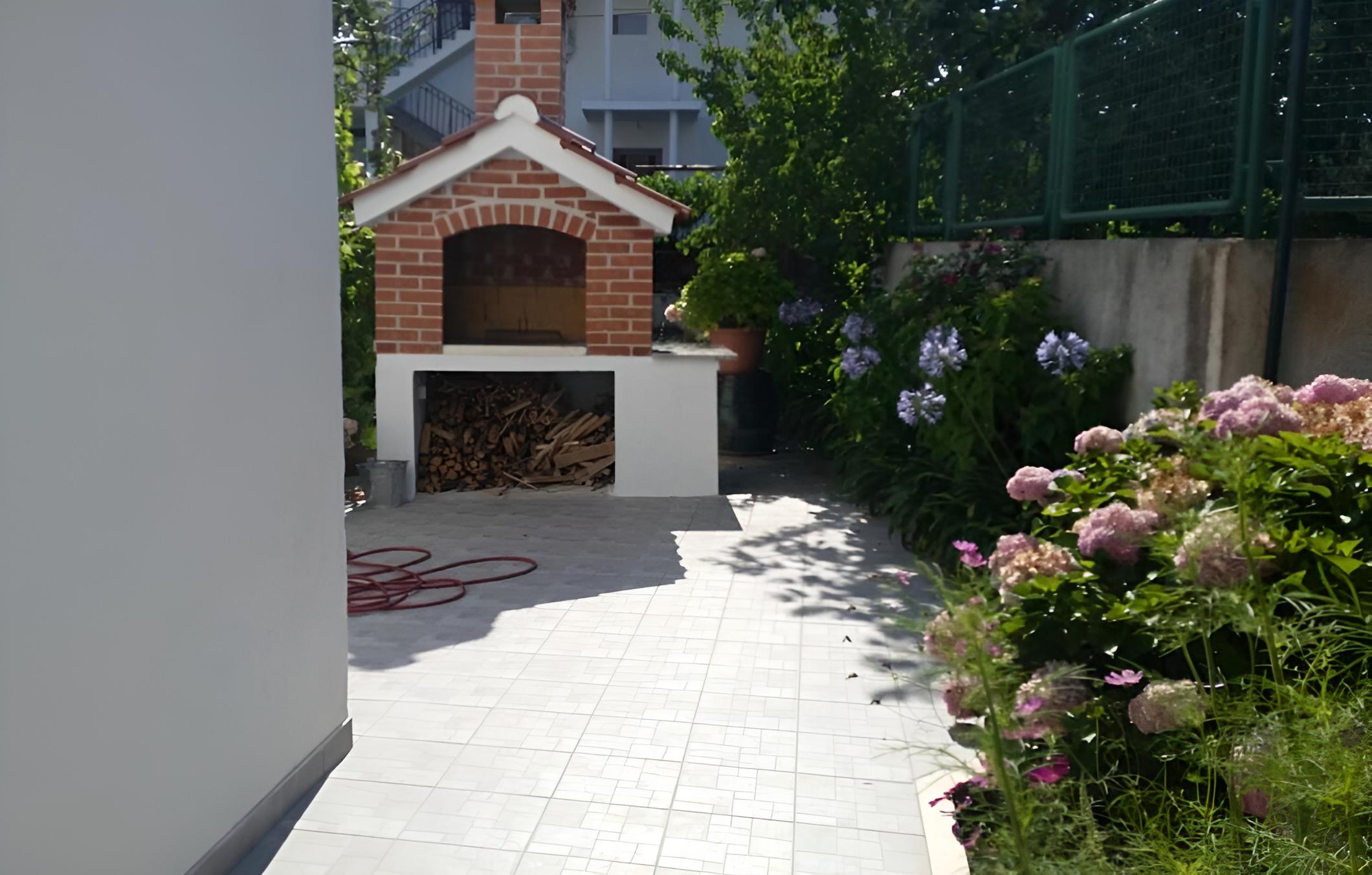 Photo 26