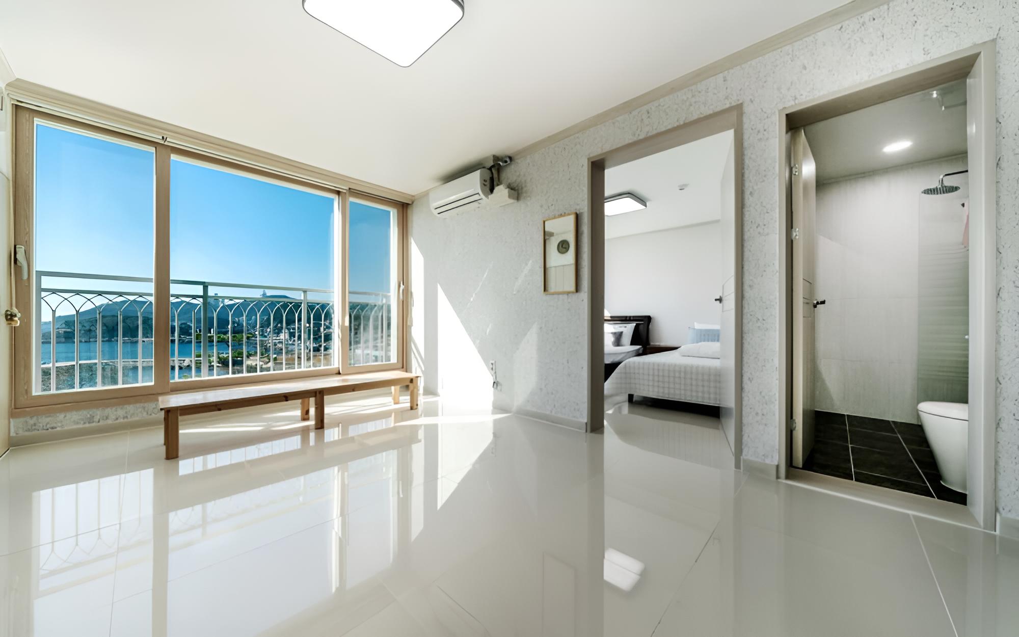 Busan Osiria Pension view 4