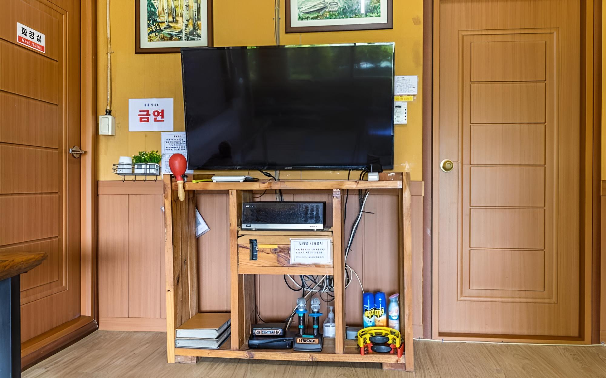 Nonsan Gyebaek Shuimtoe Camping Pension
