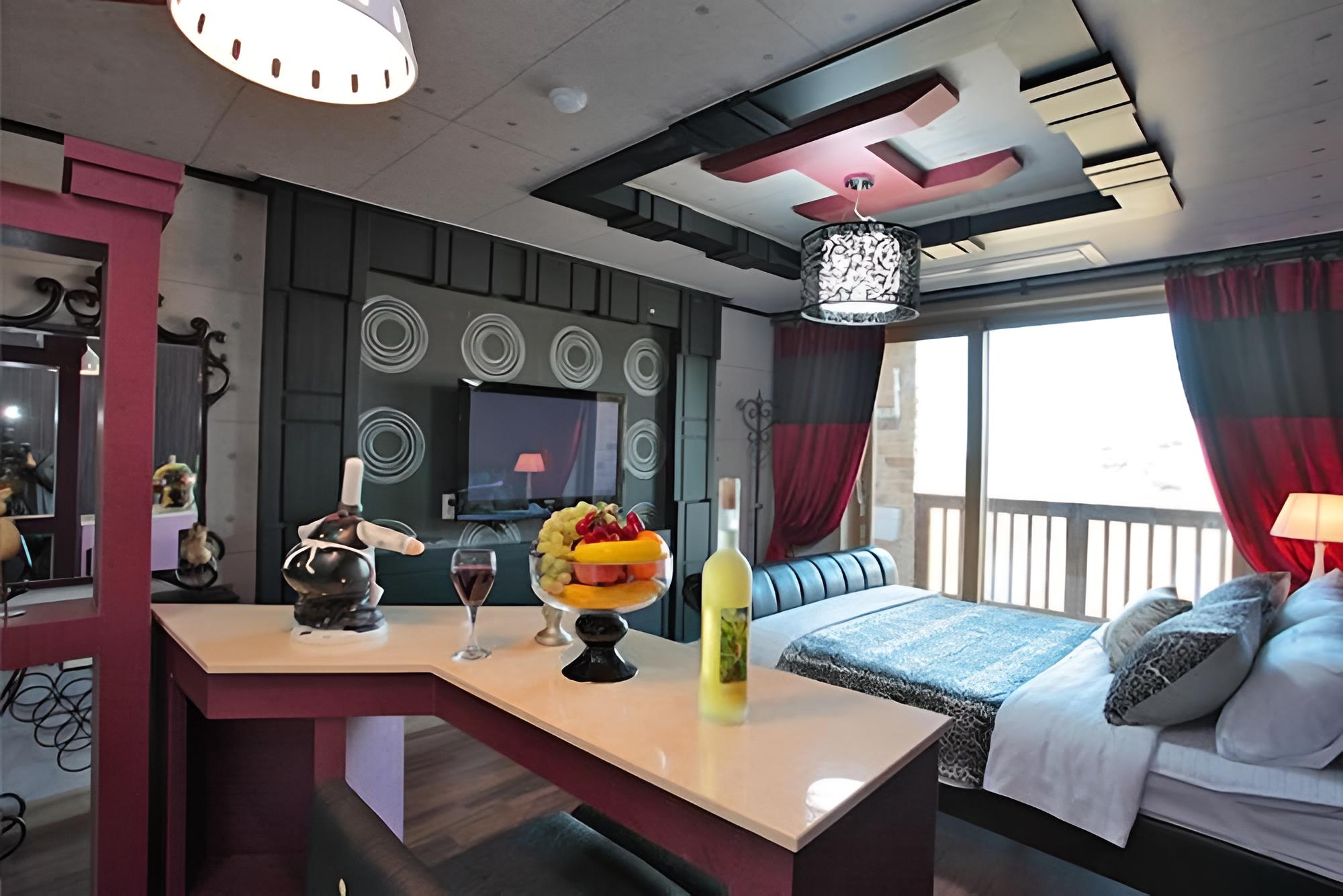 Taean Golden Wave Pension