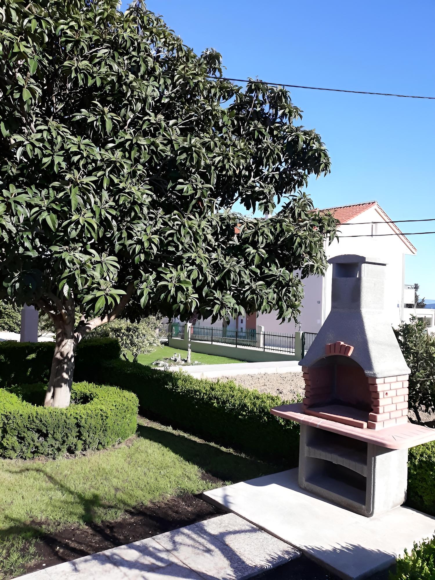 Photo 34