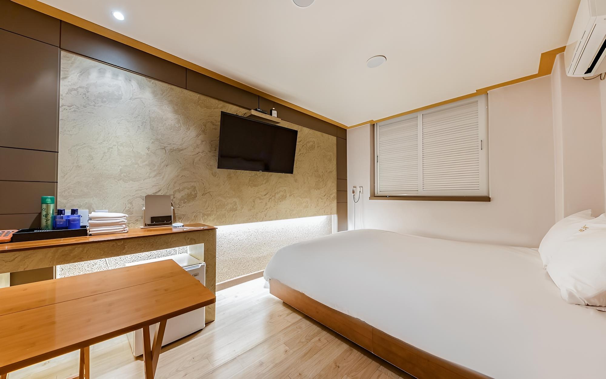 Boryeong Coconut Motel