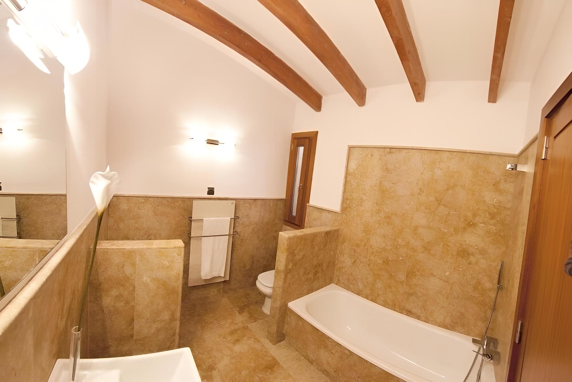 Finca de les Oliveres