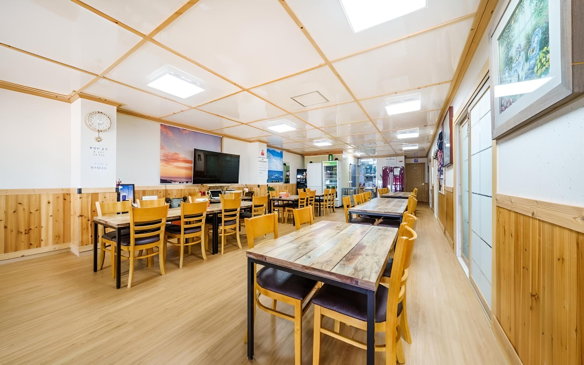 Yeongdeok Ttalbujadaege Pension