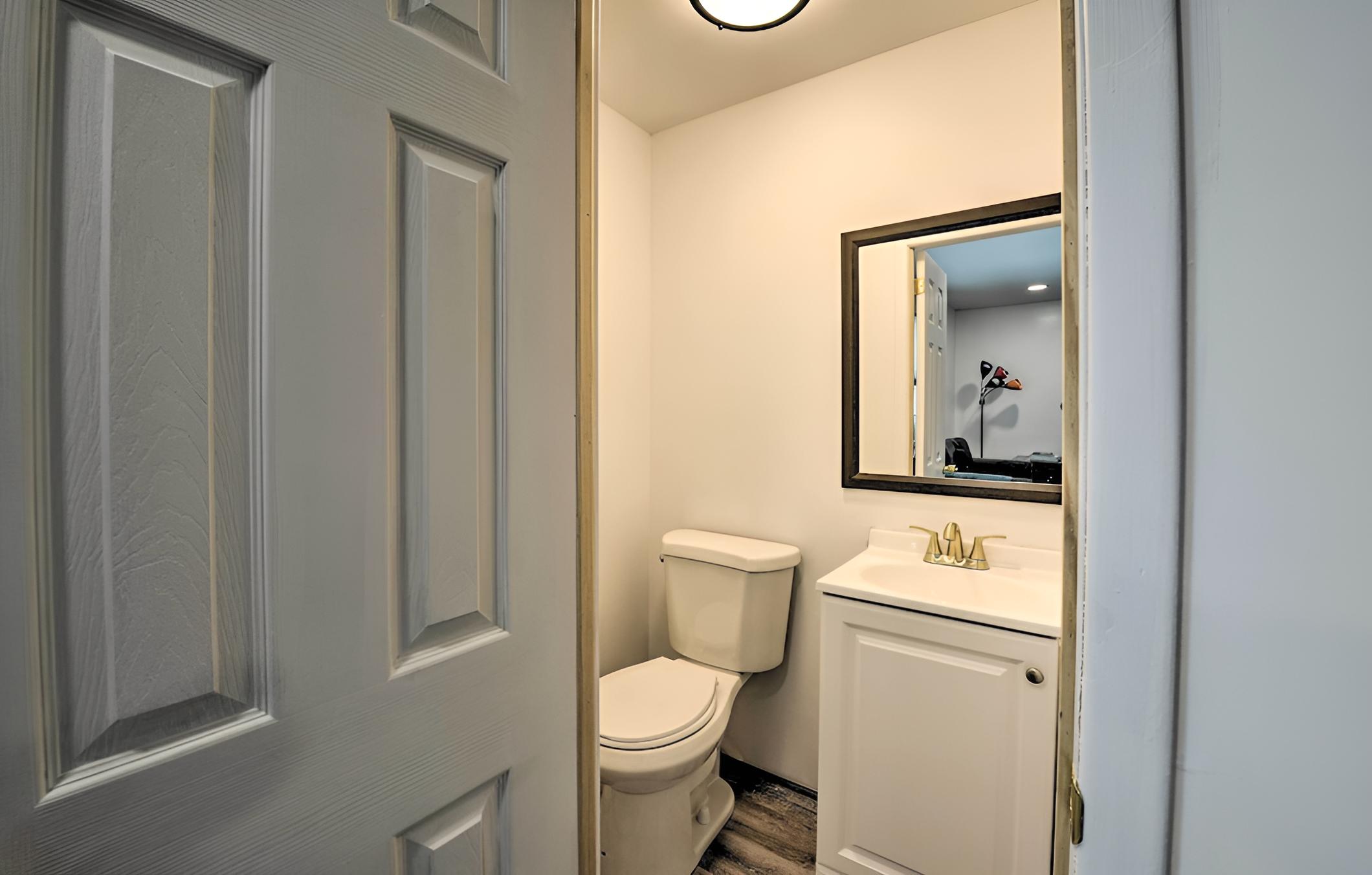 Cozy Cape May Escape Near Beaches & Golfing!