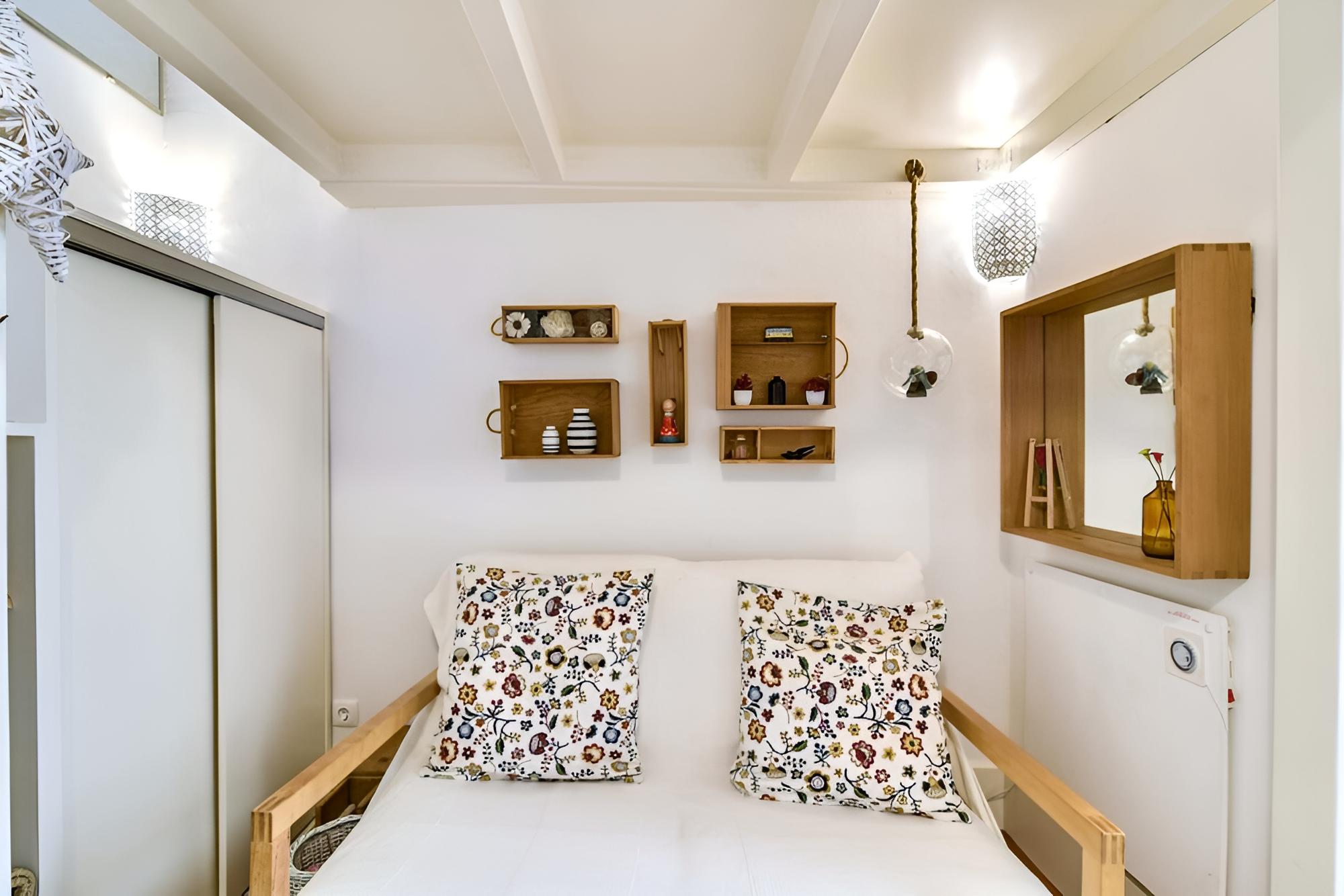 Comfortable Studio in Trendy Bica Neighbourhood view 3