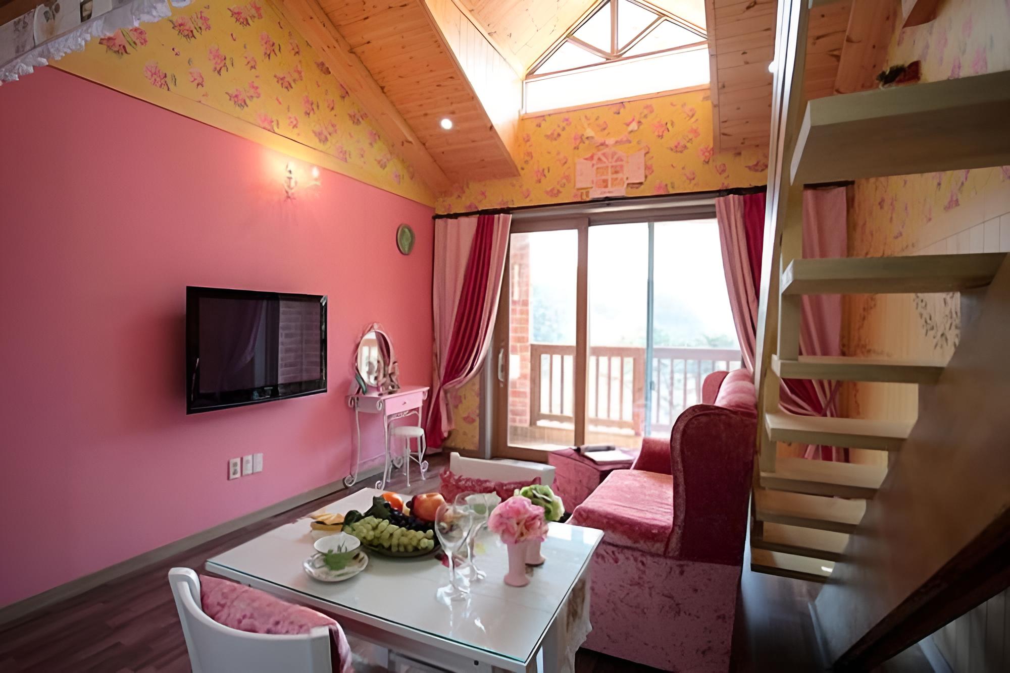 Taean Golden Wave Pension