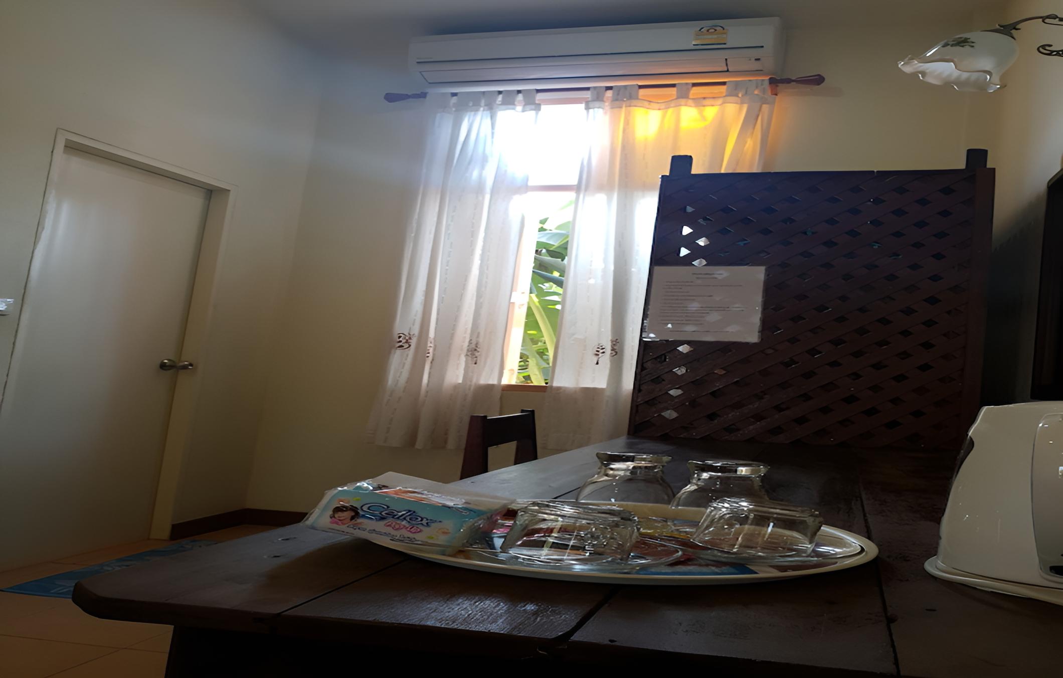 Benjapirom Private House