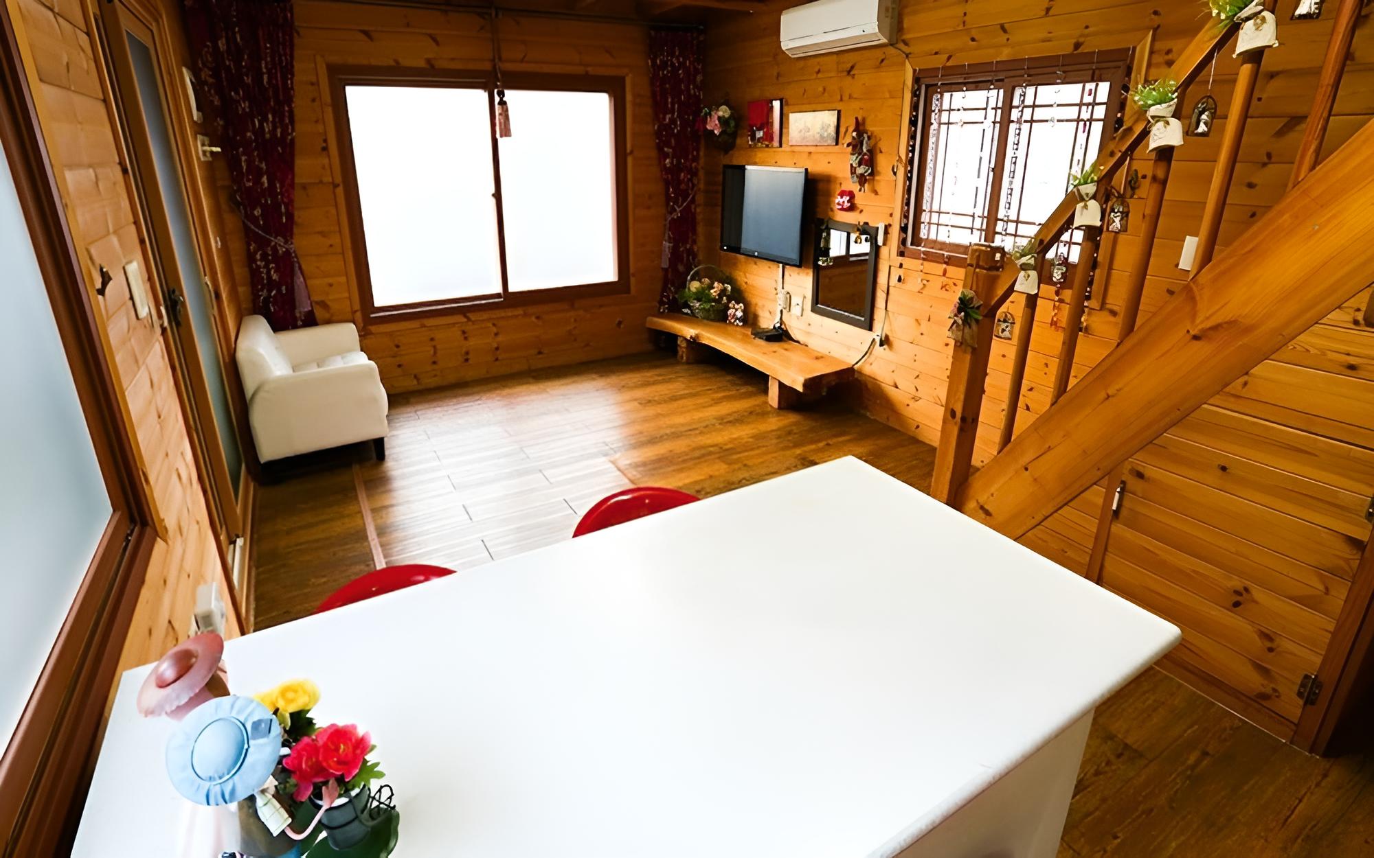 Gapyeong Champignon Pension view 3