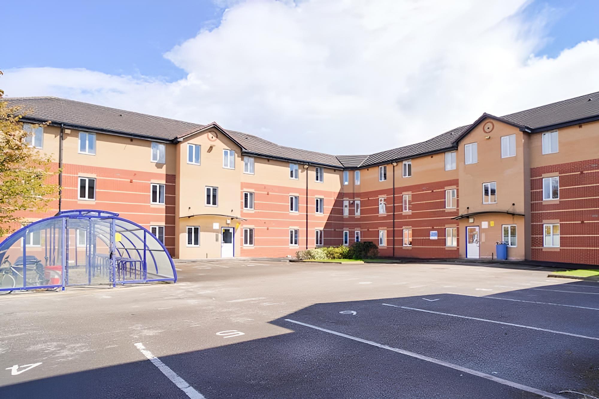 Room for STUDENTS Only-STOCKTON-ON-TEES view 5