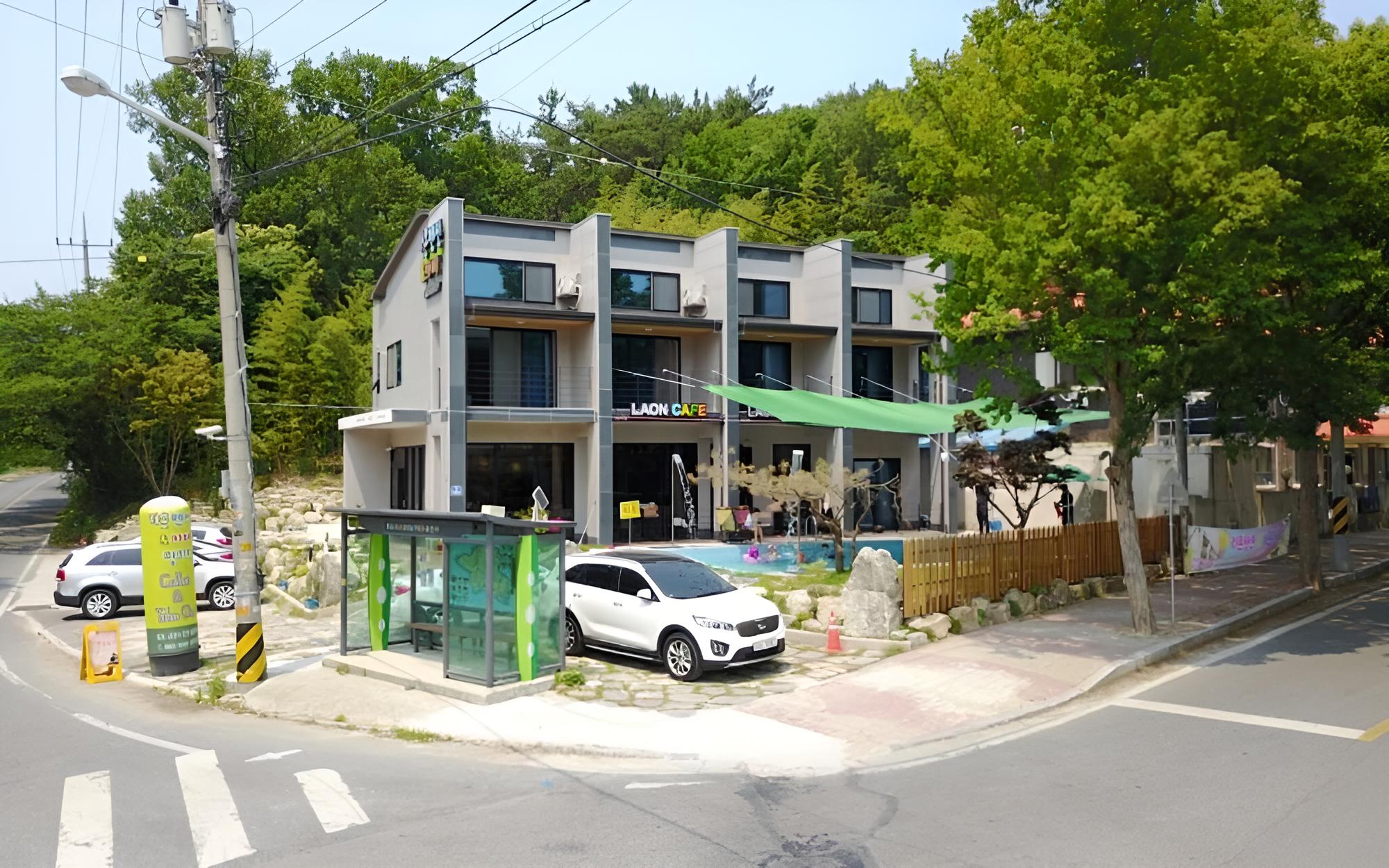 Gimje Laon Pension