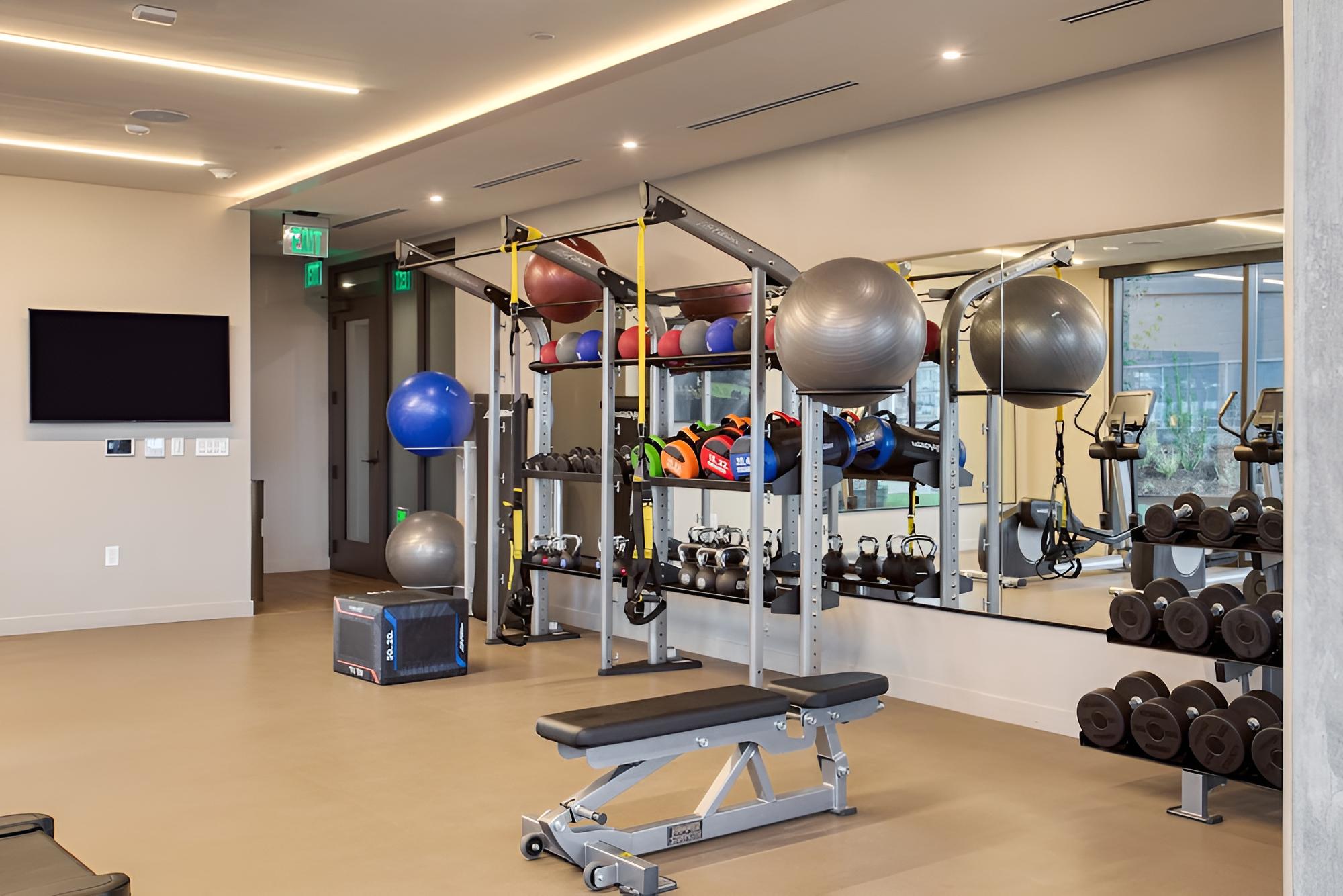 Majestic by Avantstay Brand New Condo in Austin w/ Amazing Amenities!