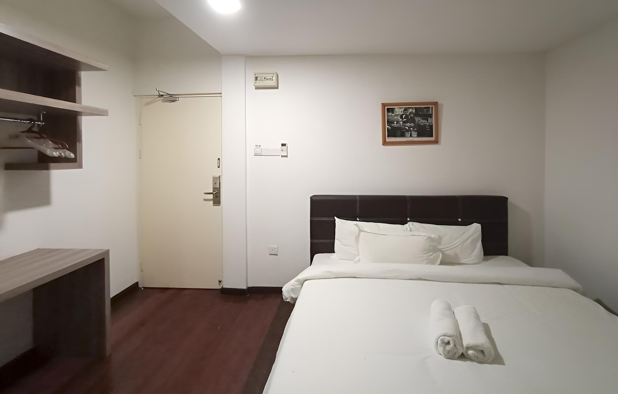 OYO HOME 90260 Natol Homestay London