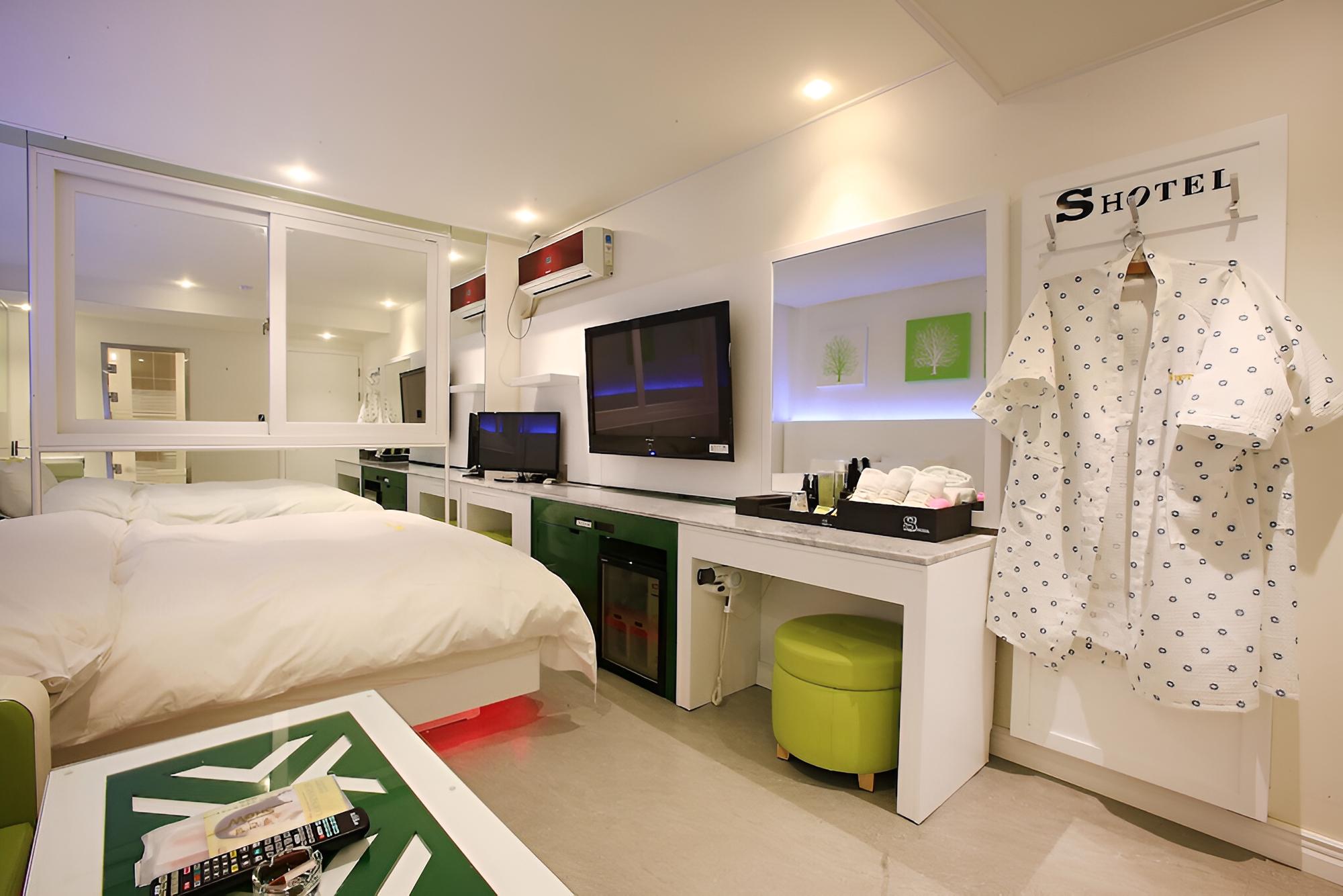 Yangpyeong Show Hotel
