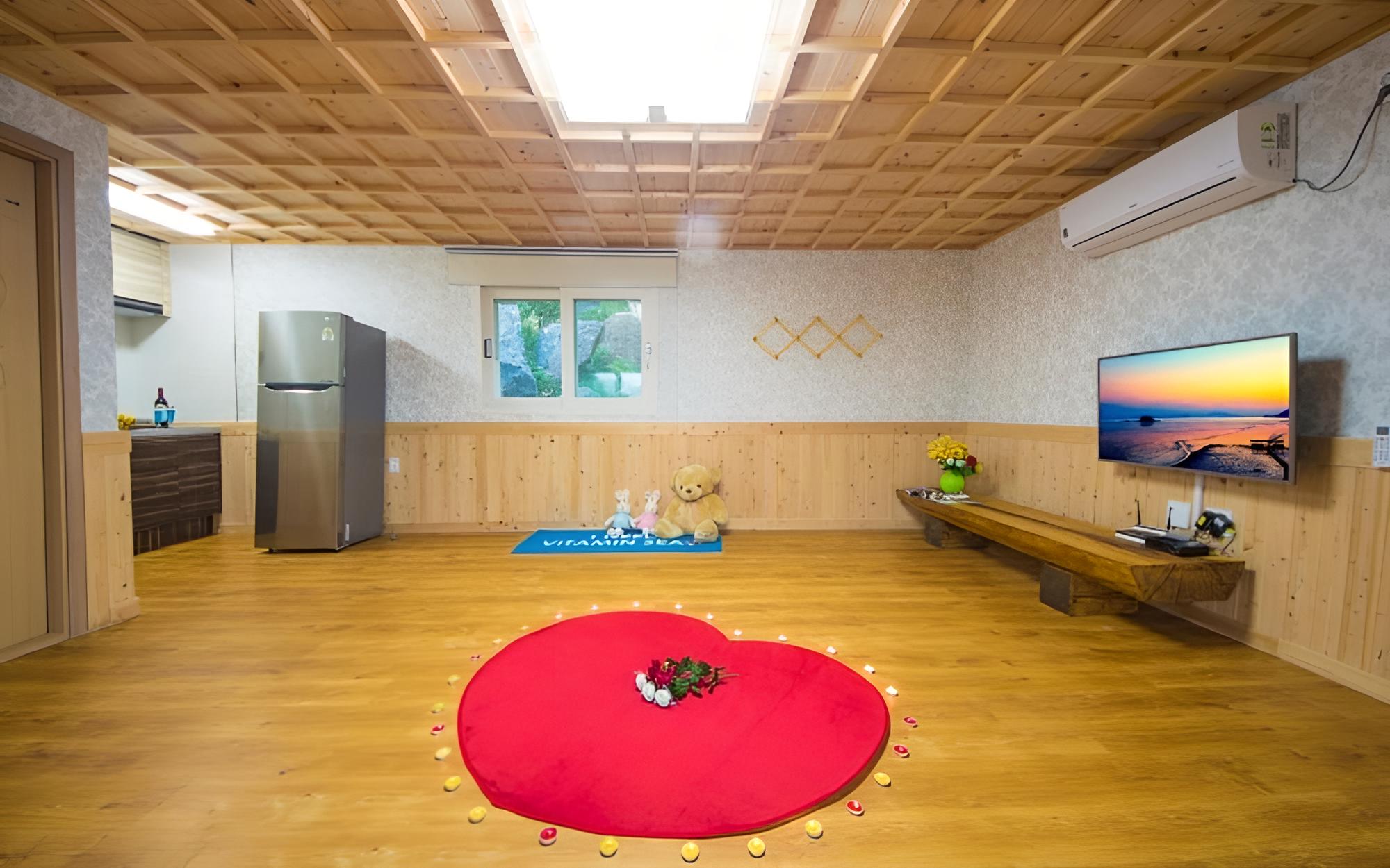 Suncheon Bay Minsok Hanok Pension view 5