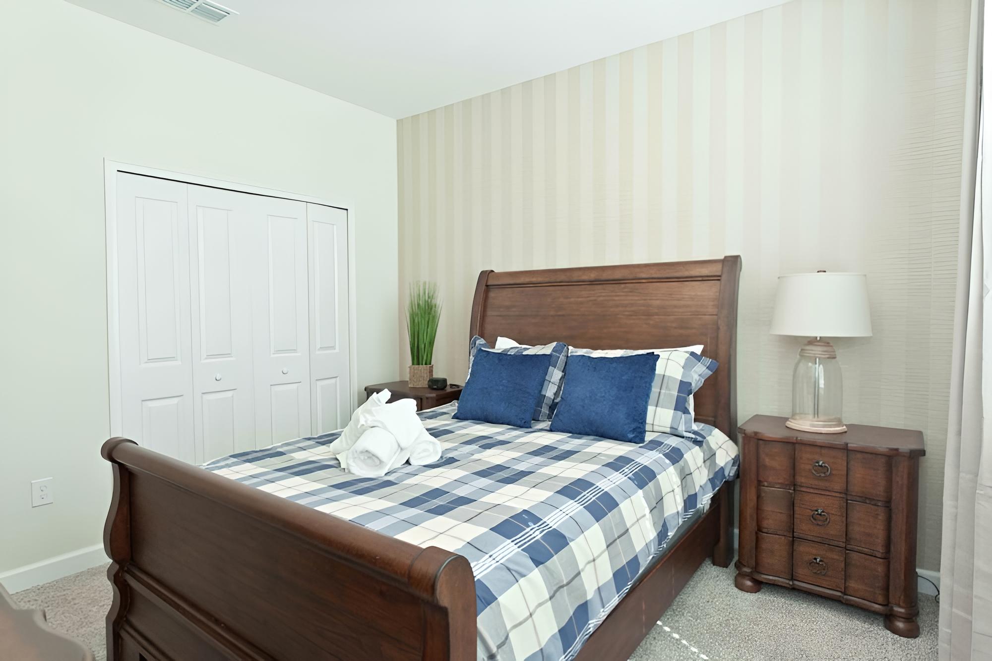 Storey Lake 4757 - Image 3