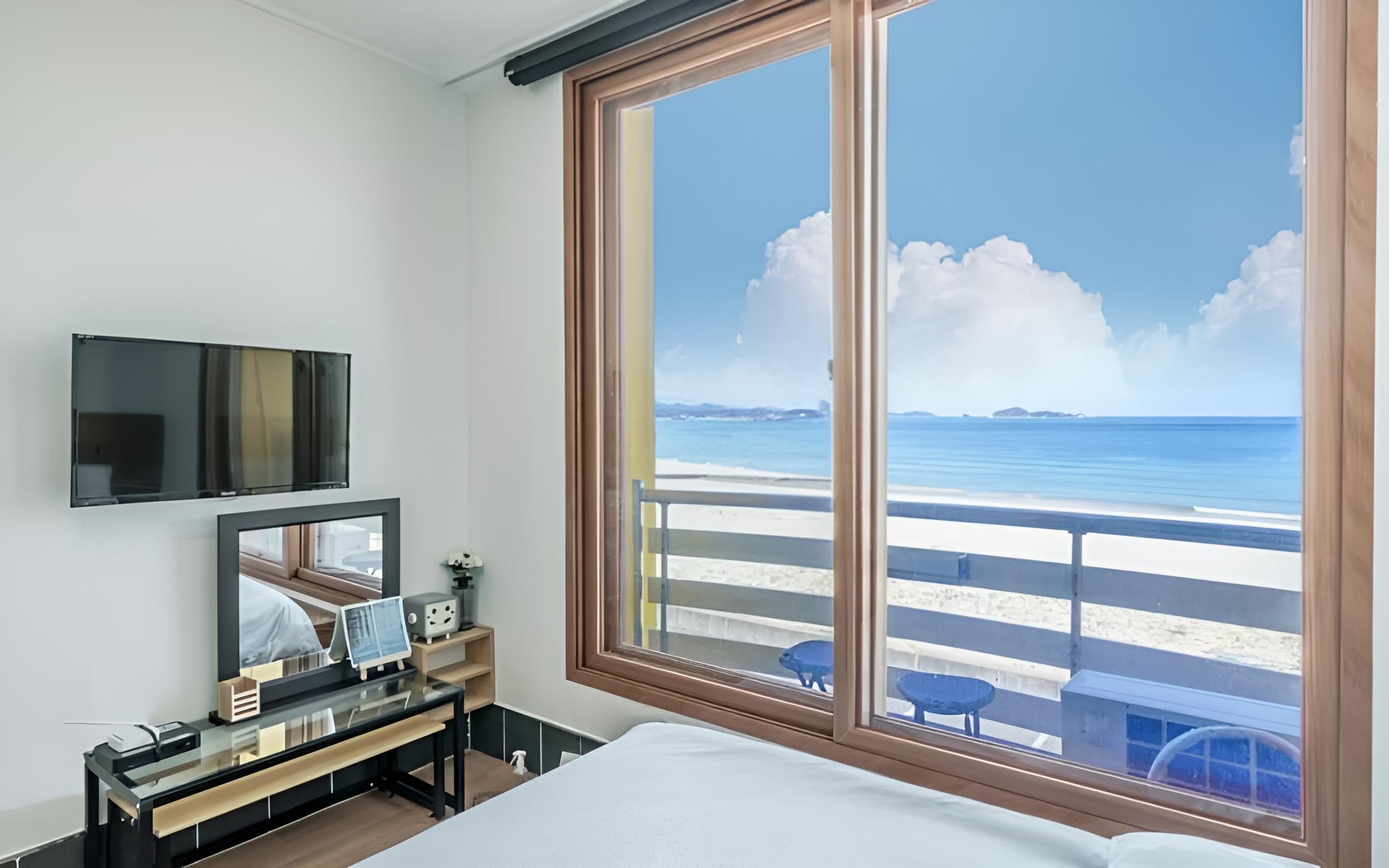 Goseong Oz Pension view 5