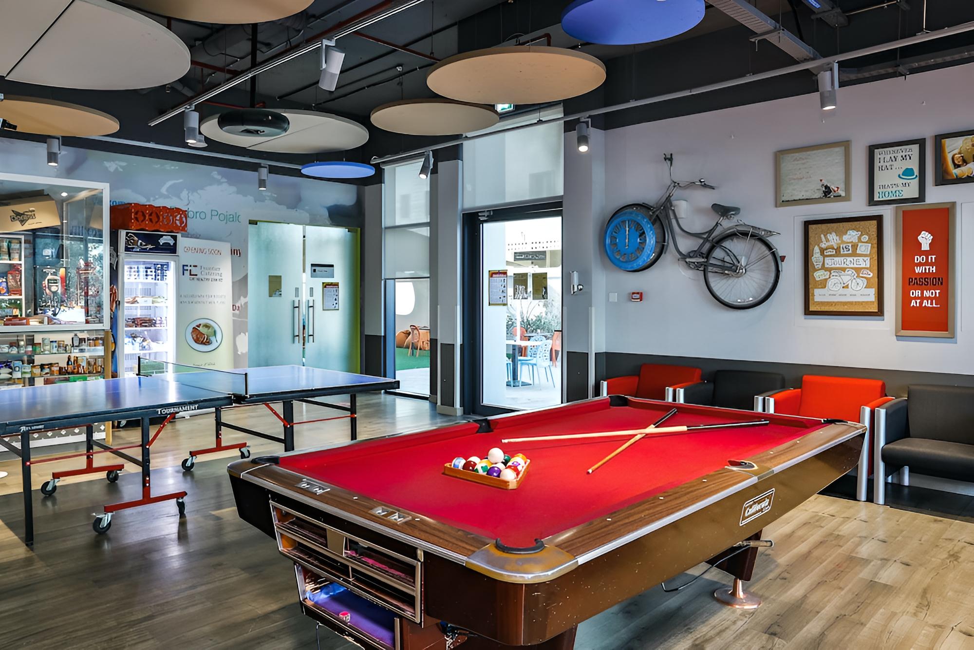 Ensuite Rooms and Studios - DUBAI