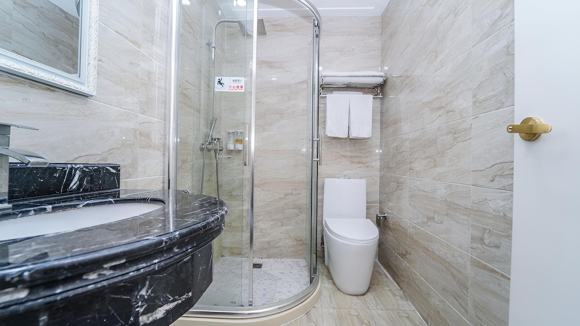 Shanghai Qihang Hotel
