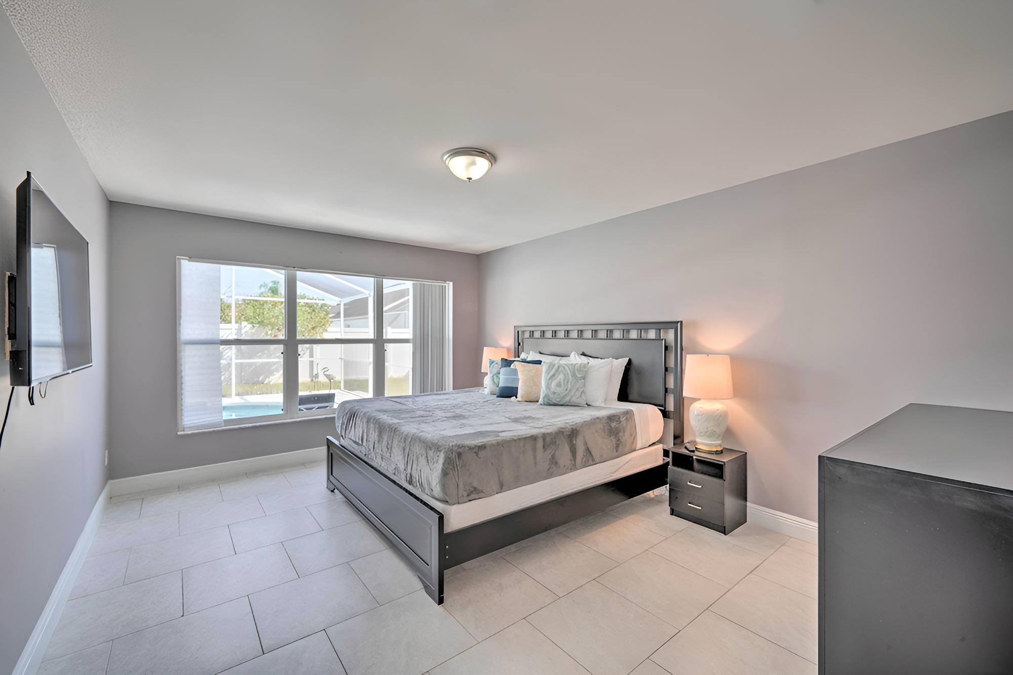 Kissimmee Home w/ Pool & Lanai ~ 5 Mi to Wdw!