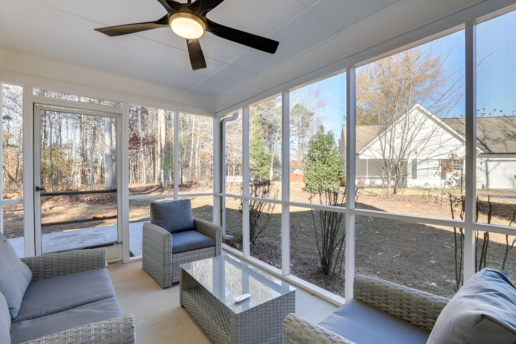 Family-friendly Dacula Home With Screened Porch!