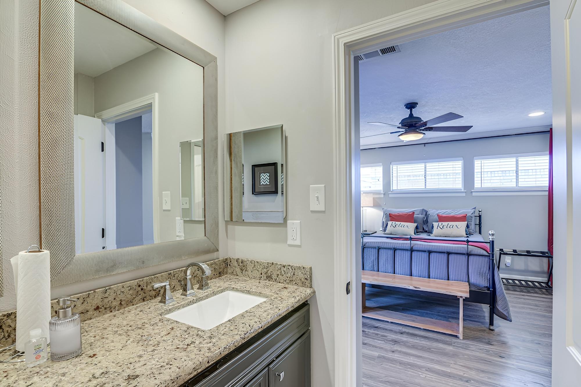 Houston Home w/ Patio Near University & Med Center