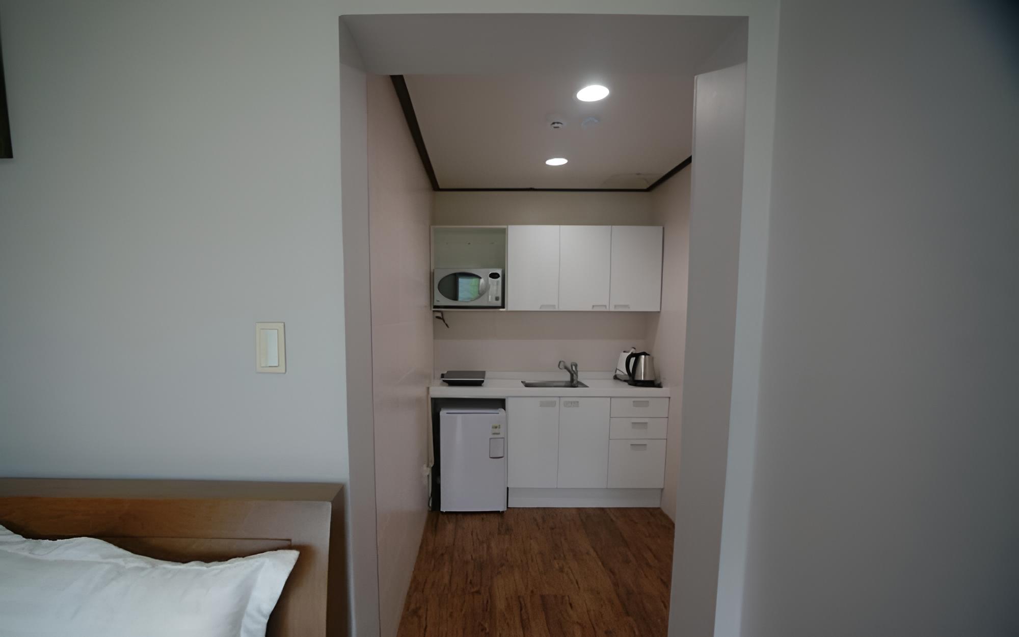 Yangyang Denver House Pension