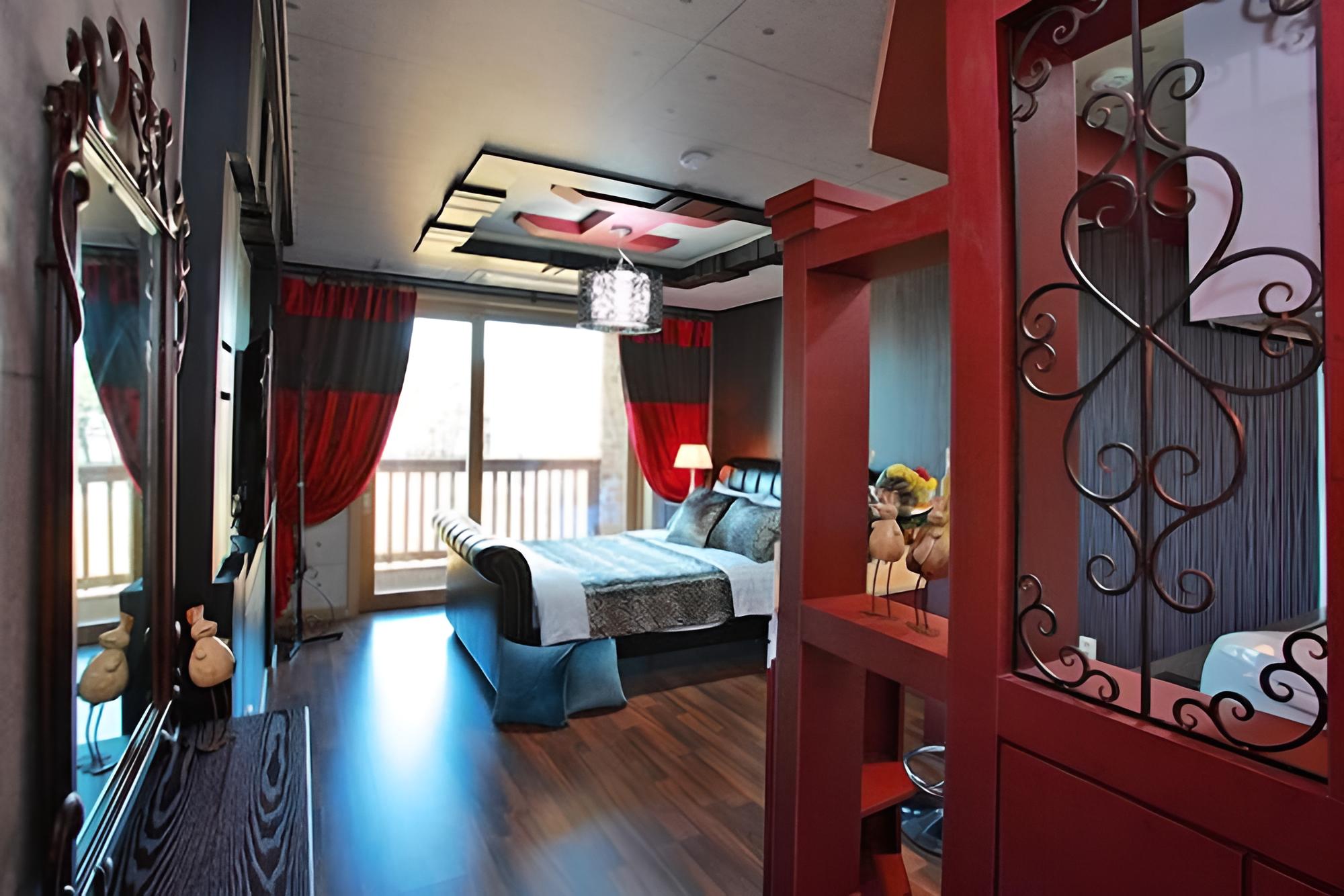 Taean Golden Wave Pension