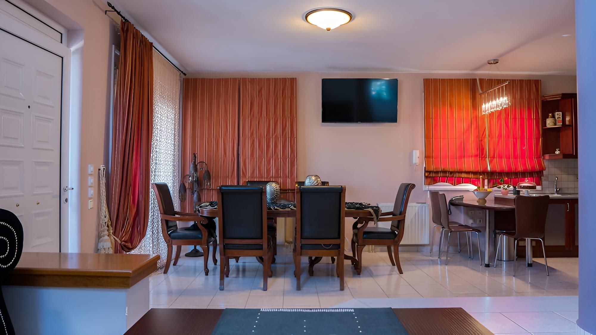 Dana s Luxury Maisonette